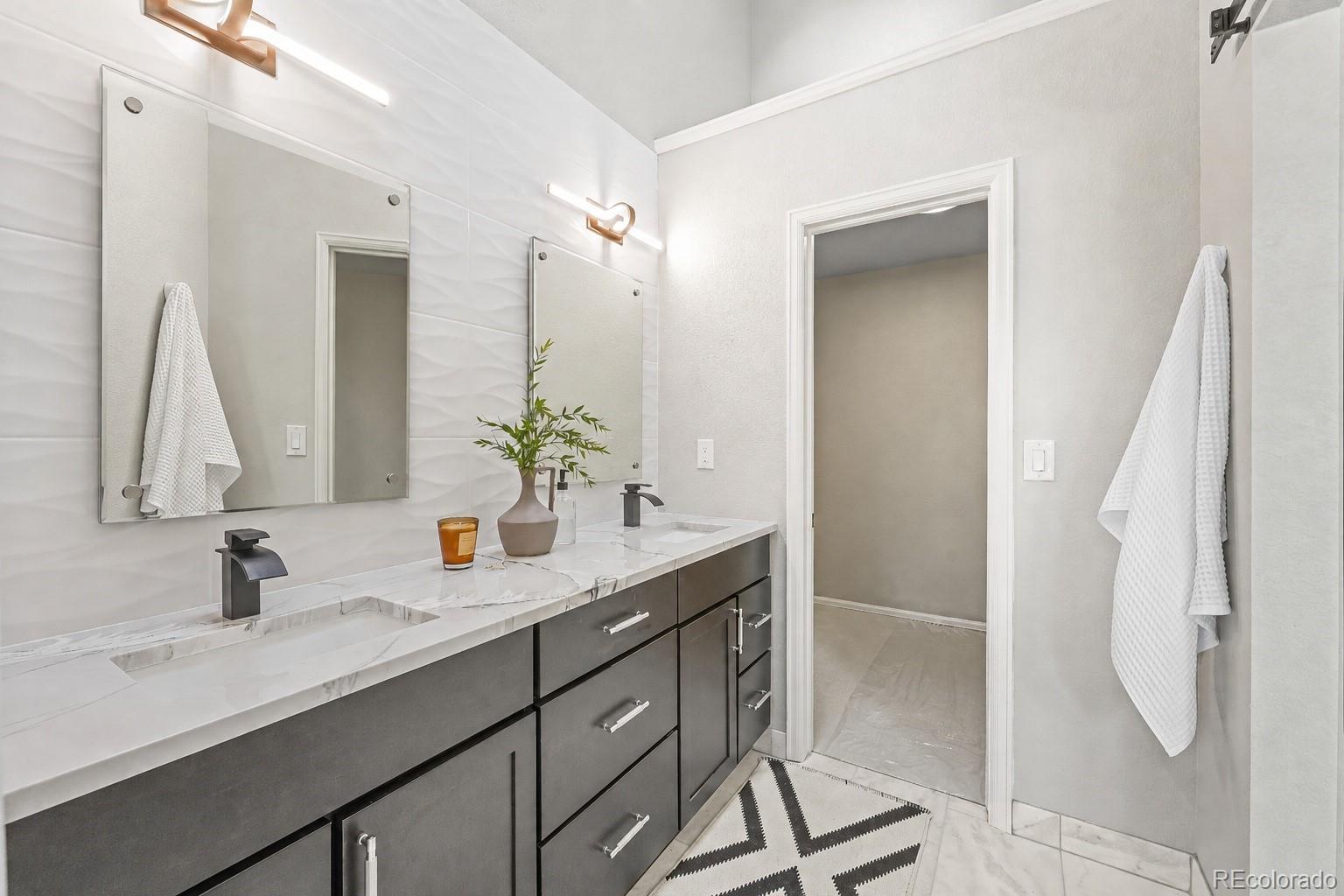 MLS Image #29 for 11  long spur ,littleton, Colorado