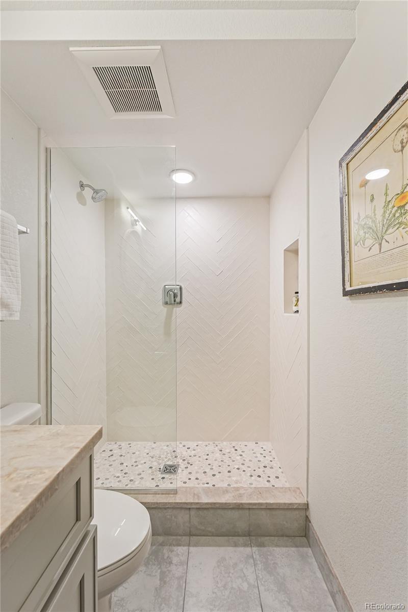 MLS Image #41 for 11  long spur ,littleton, Colorado