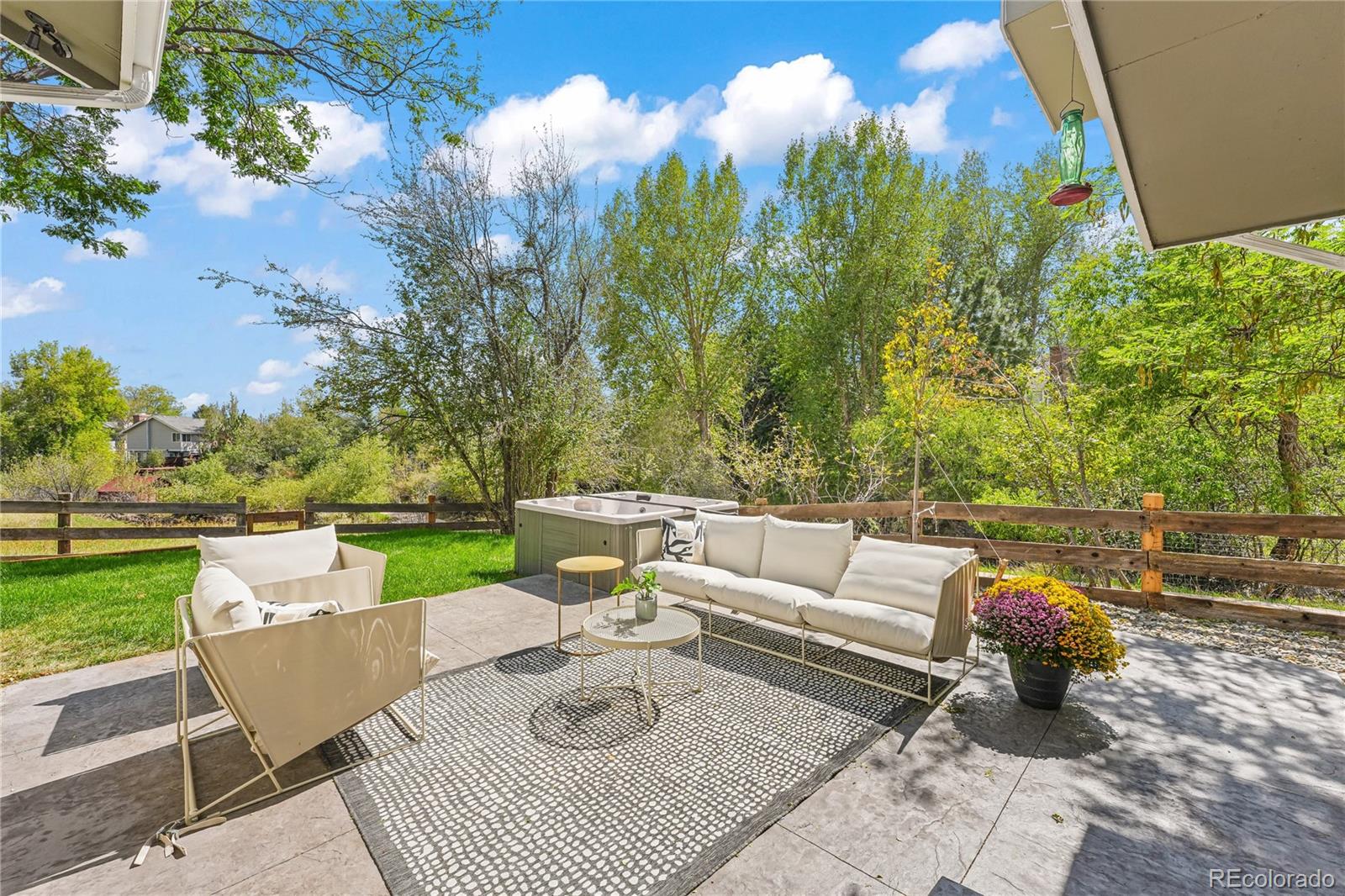 MLS Image #44 for 11  long spur ,littleton, Colorado