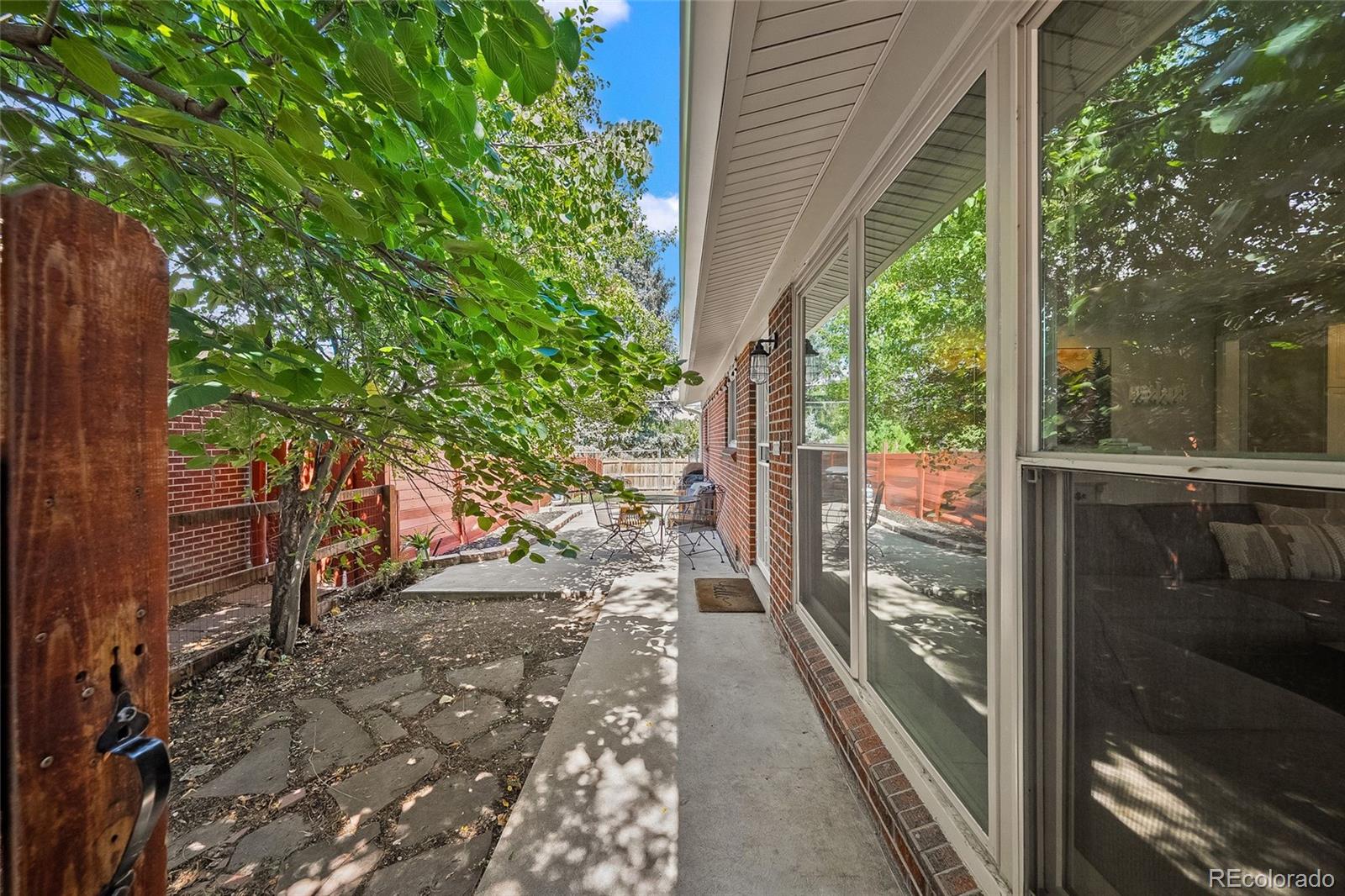 MLS Image #27 for 5401 e colorado avenue,denver, Colorado