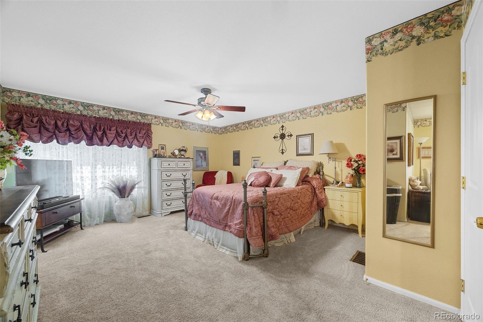 MLS Image #23 for 18944  burlington place,denver, Colorado
