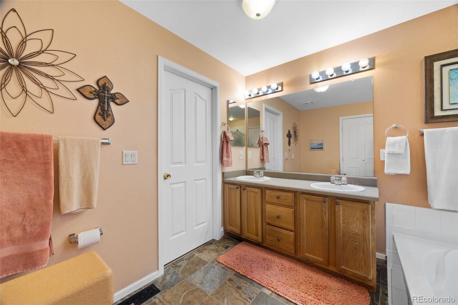 MLS Image #27 for 18944  burlington place,denver, Colorado