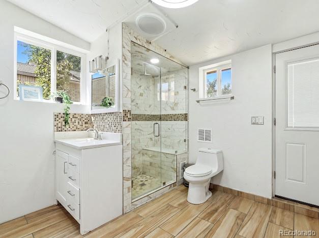 MLS Image #19 for 883 s quieto way,denver, Colorado