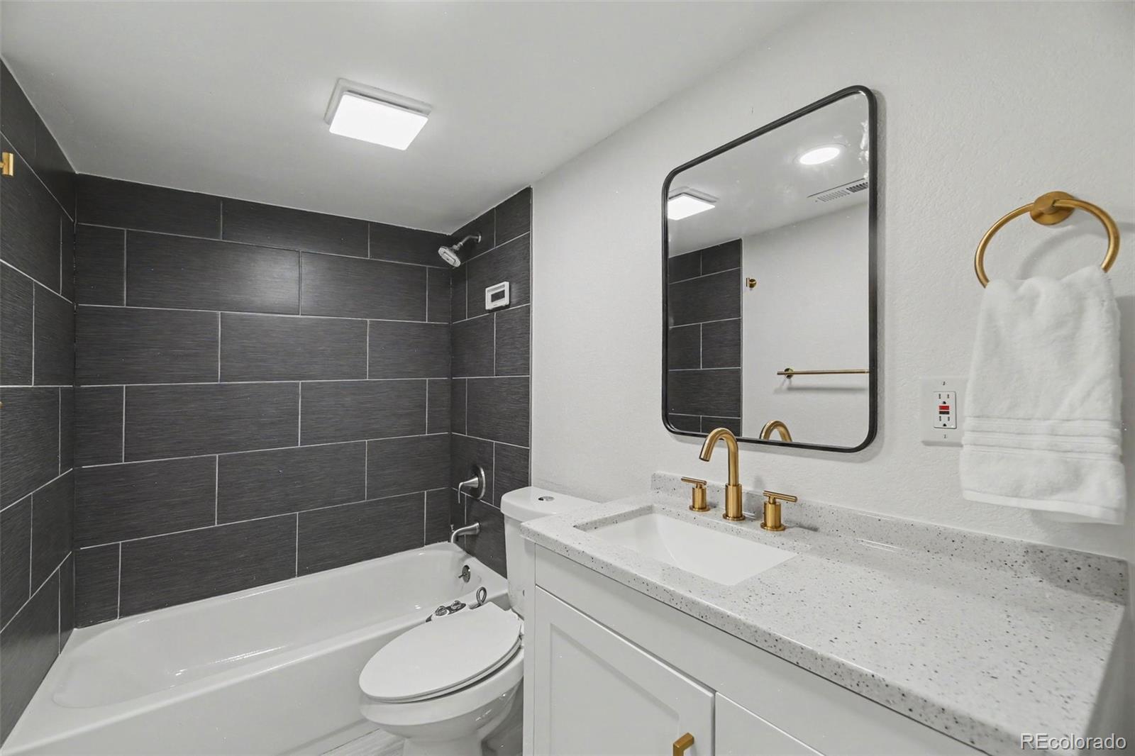MLS Image #18 for 6825 e martin luther king jr boulevard,denver, Colorado