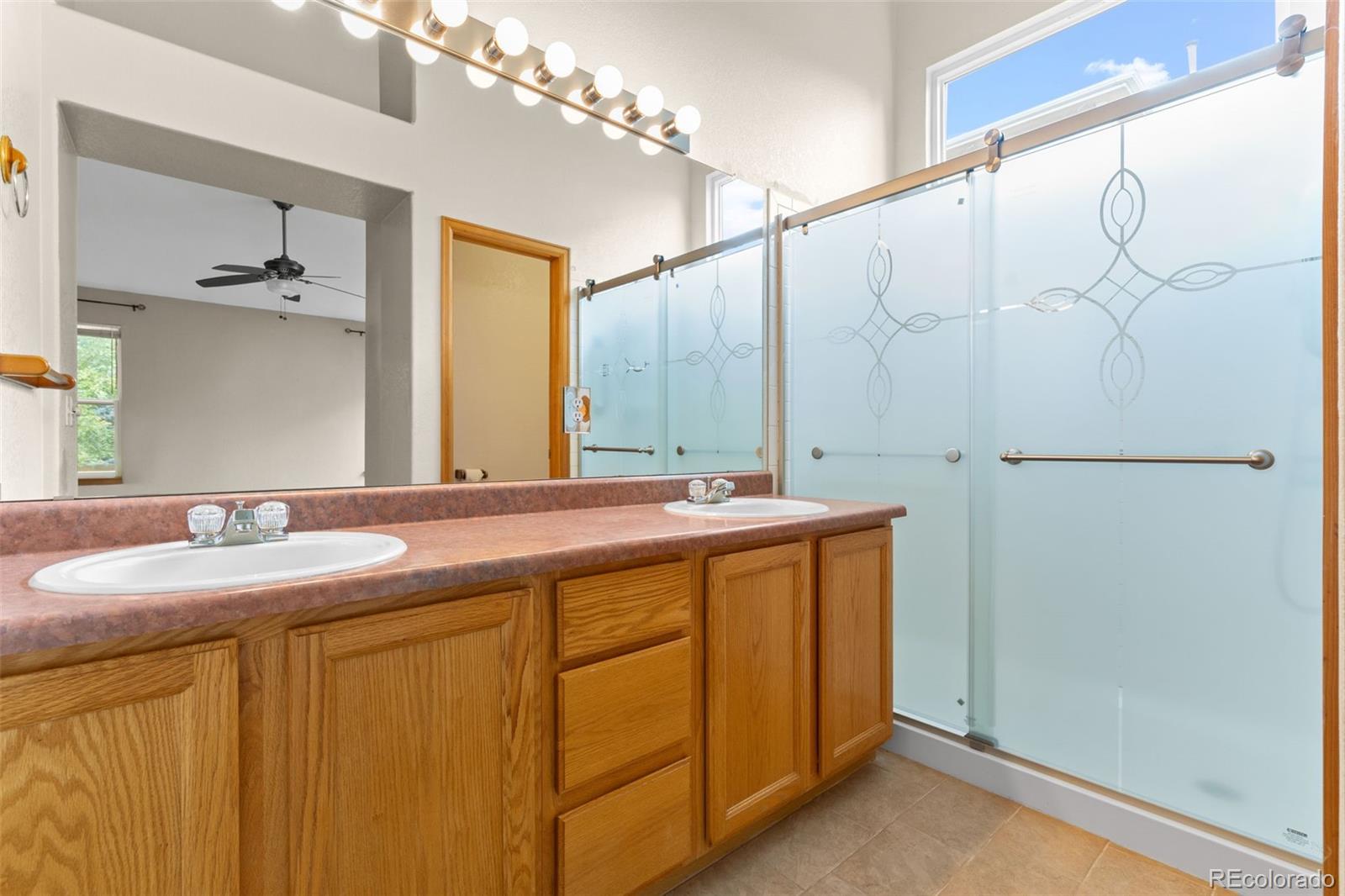 MLS Image #12 for 2154 s waco street,aurora, Colorado