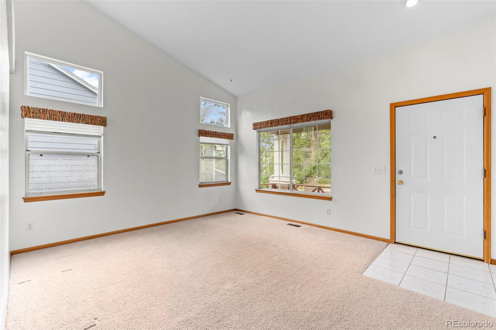 MLS Image #8 for 2154 s waco street,aurora, Colorado