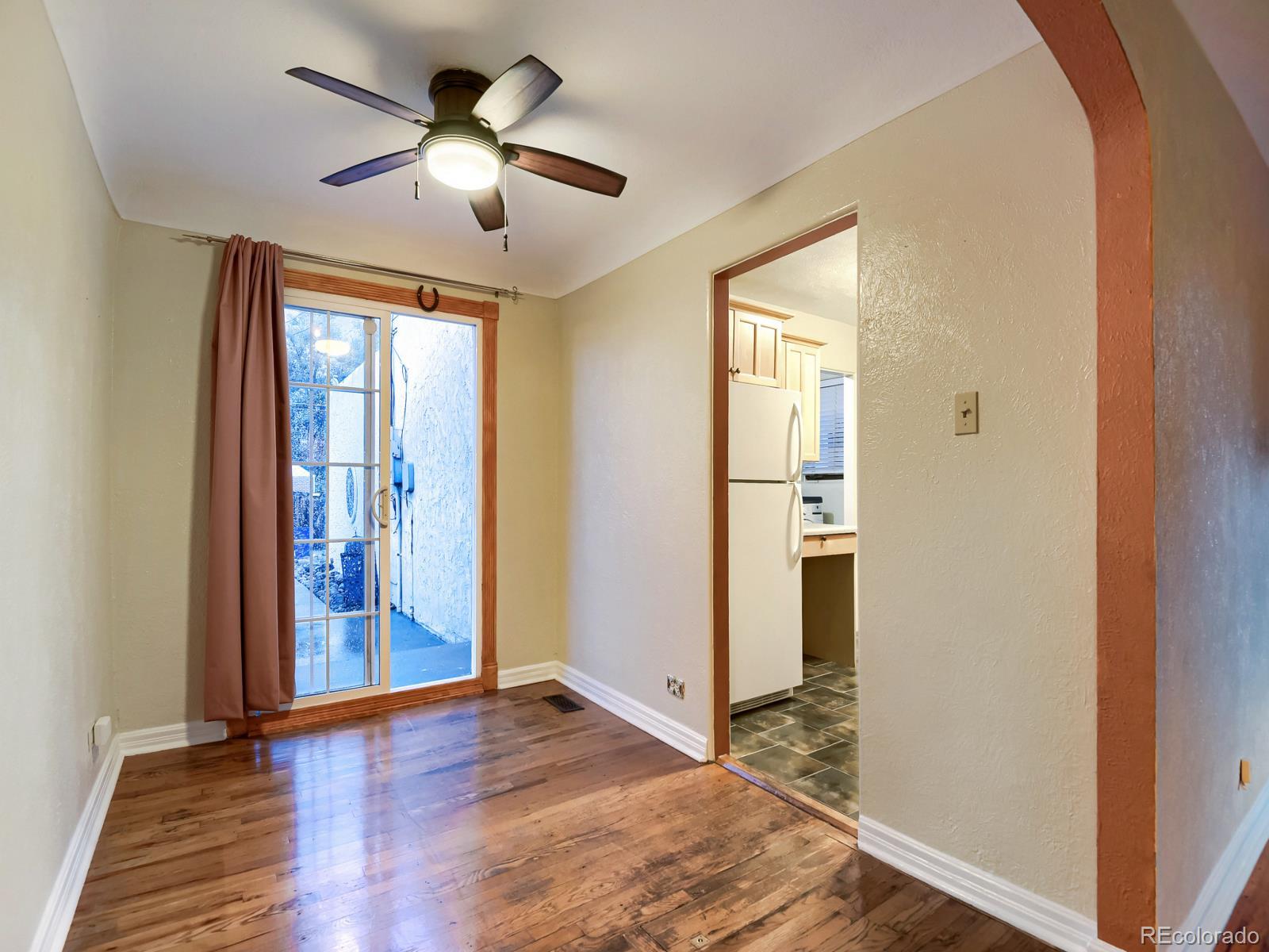 MLS Image #7 for 1300  syracuse street,denver, Colorado