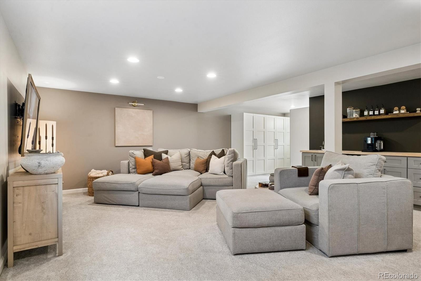 MLS Image #17 for 4465 s cole court,morrison, Colorado