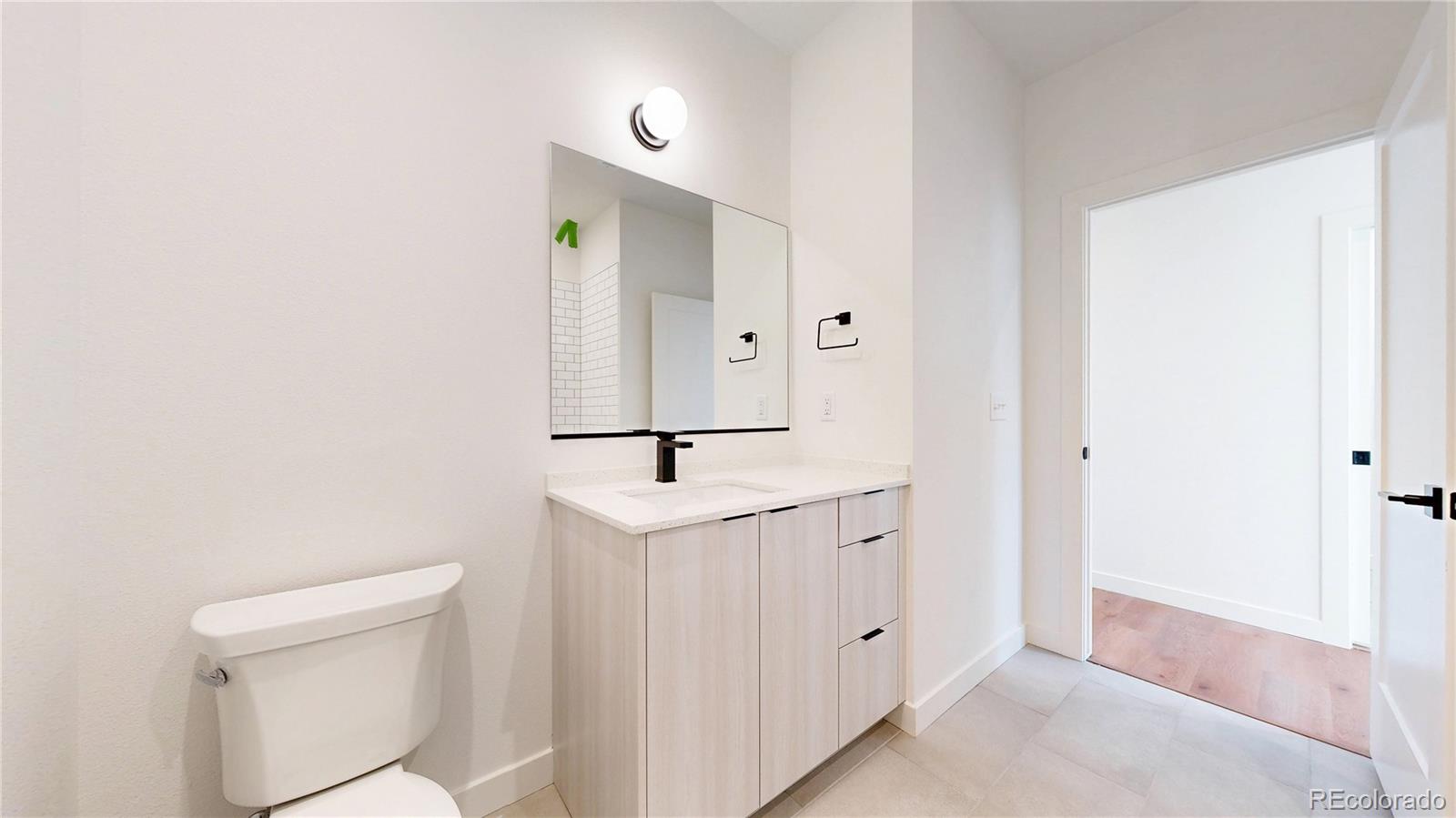 MLS Image #11 for 929  edge circle,longmont, Colorado