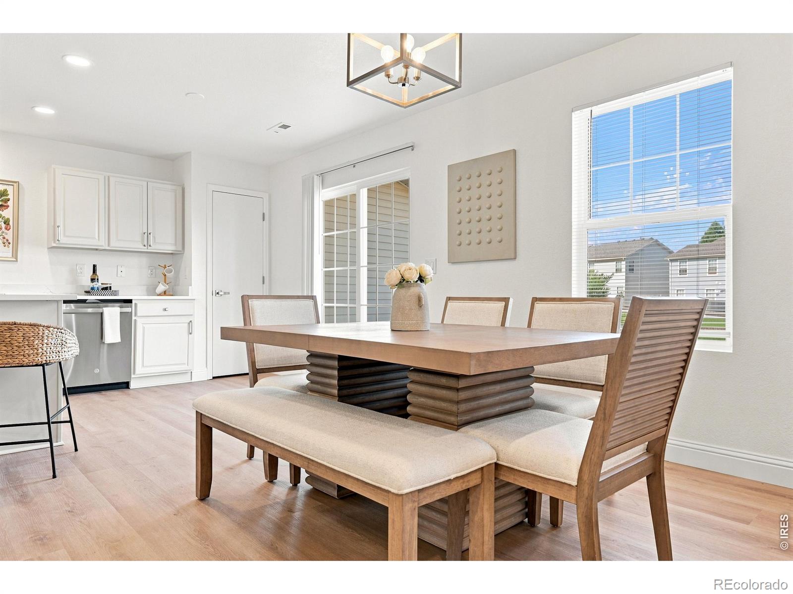 MLS Image #10 for 7945 s kittredge street,englewood, Colorado