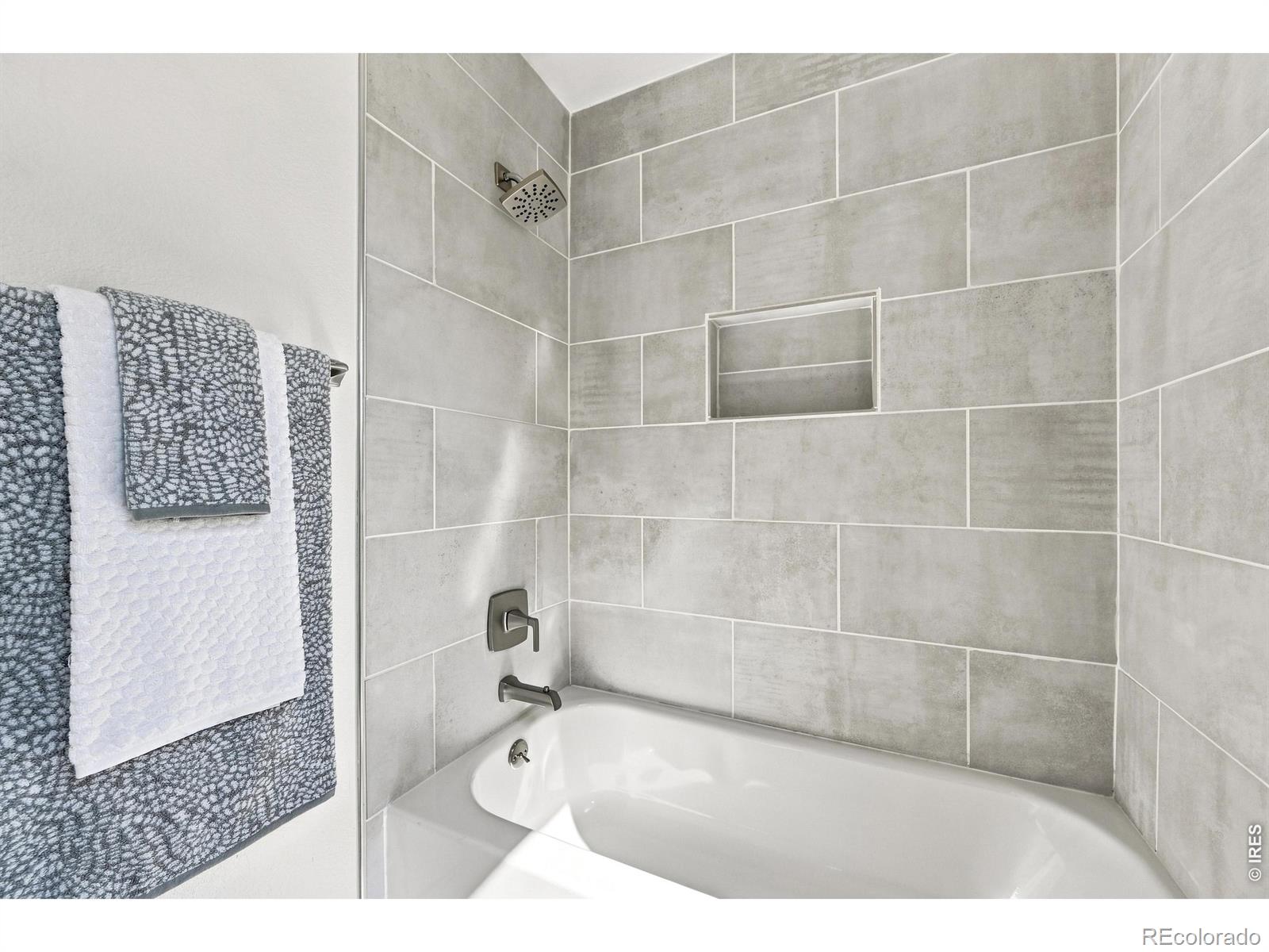 MLS Image #19 for 7945 s kittredge street,englewood, Colorado