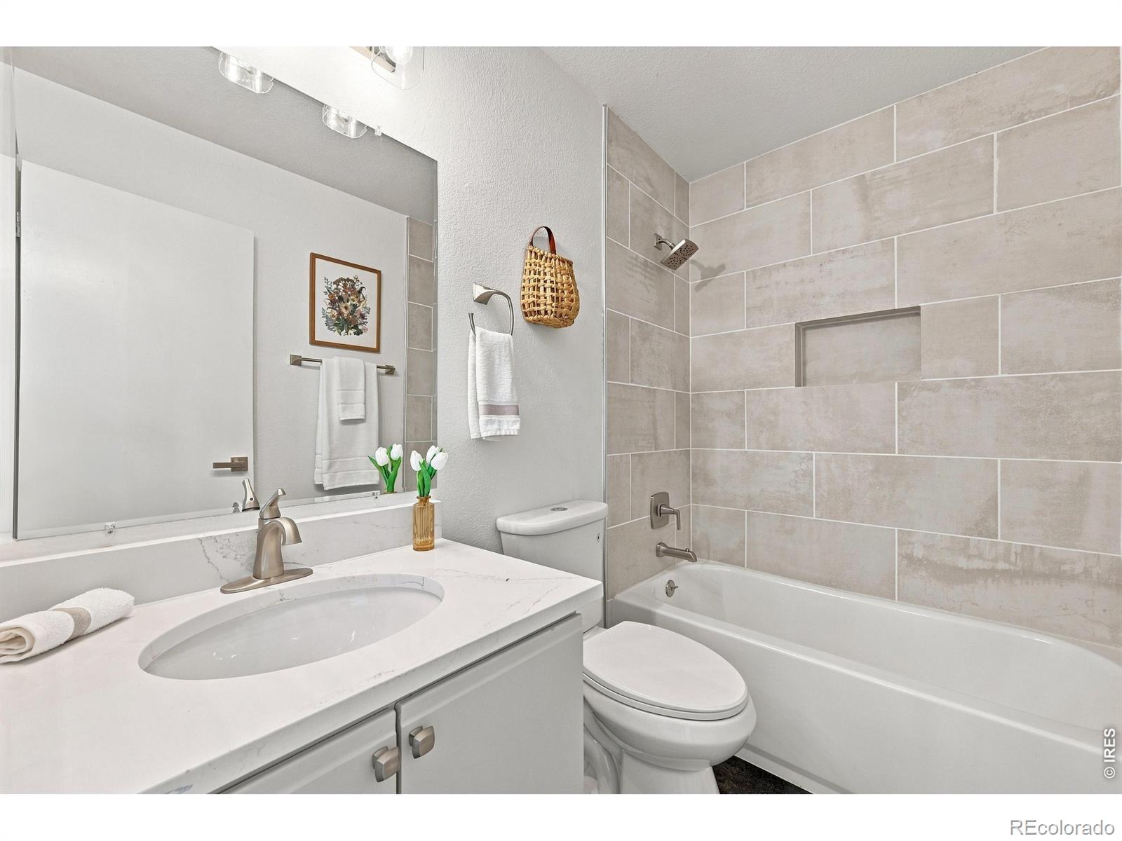 MLS Image #22 for 7945 s kittredge street,englewood, Colorado