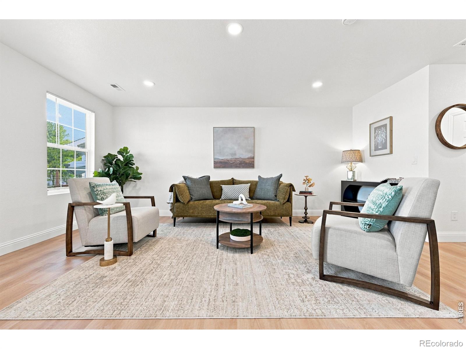 MLS Image #4 for 7945 s kittredge street,englewood, Colorado
