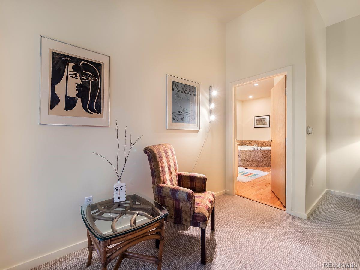 MLS Image #25 for 1800  lawrence street,denver, Colorado
