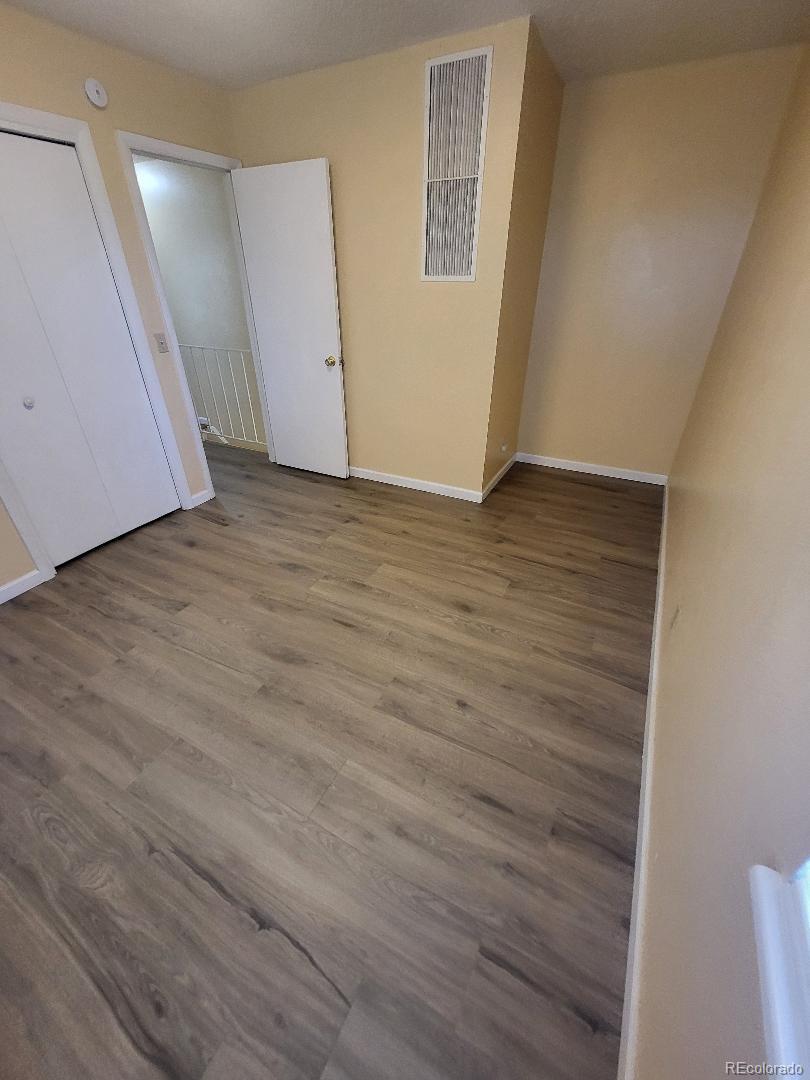 MLS Image #14 for 12056 e 25th avenue,aurora, Colorado