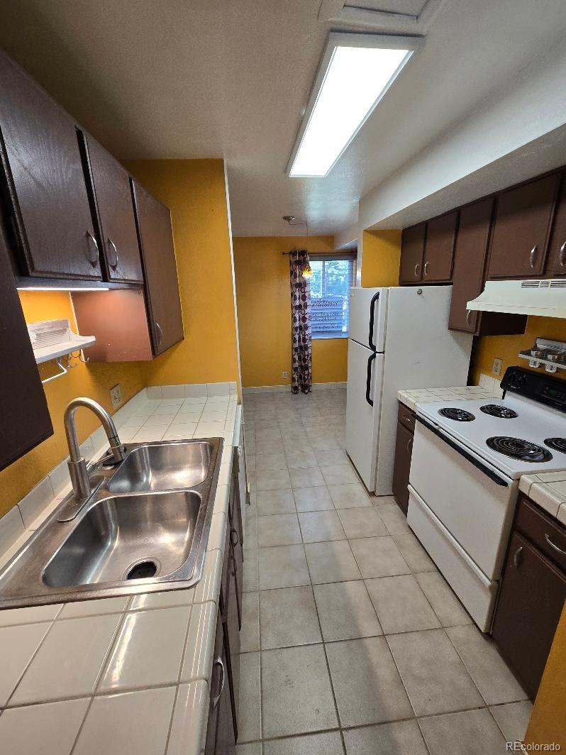 MLS Image #4 for 12056 e 25th avenue,aurora, Colorado
