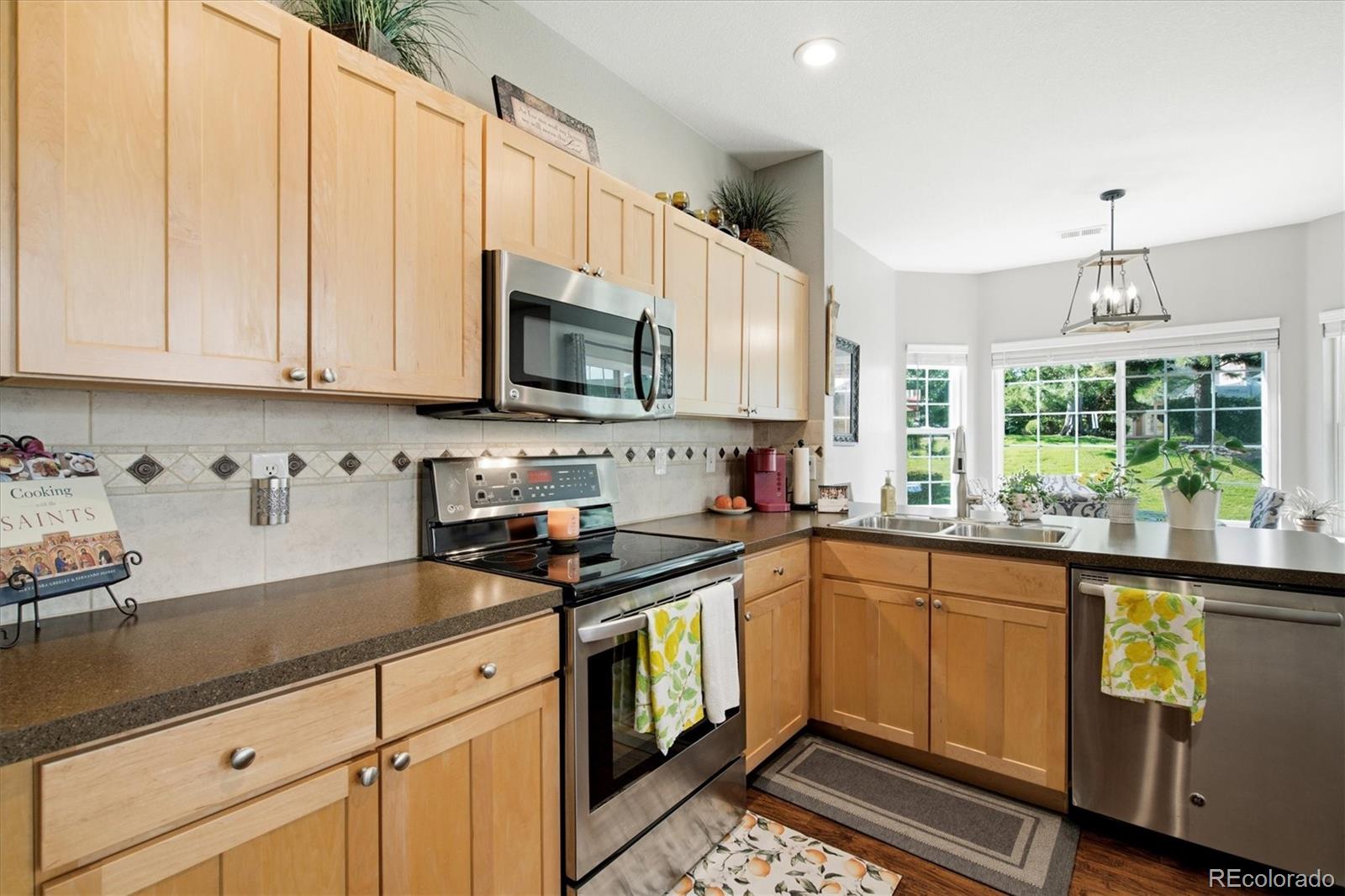 MLS Image #33 for 13722  legend way 104,broomfield, Colorado