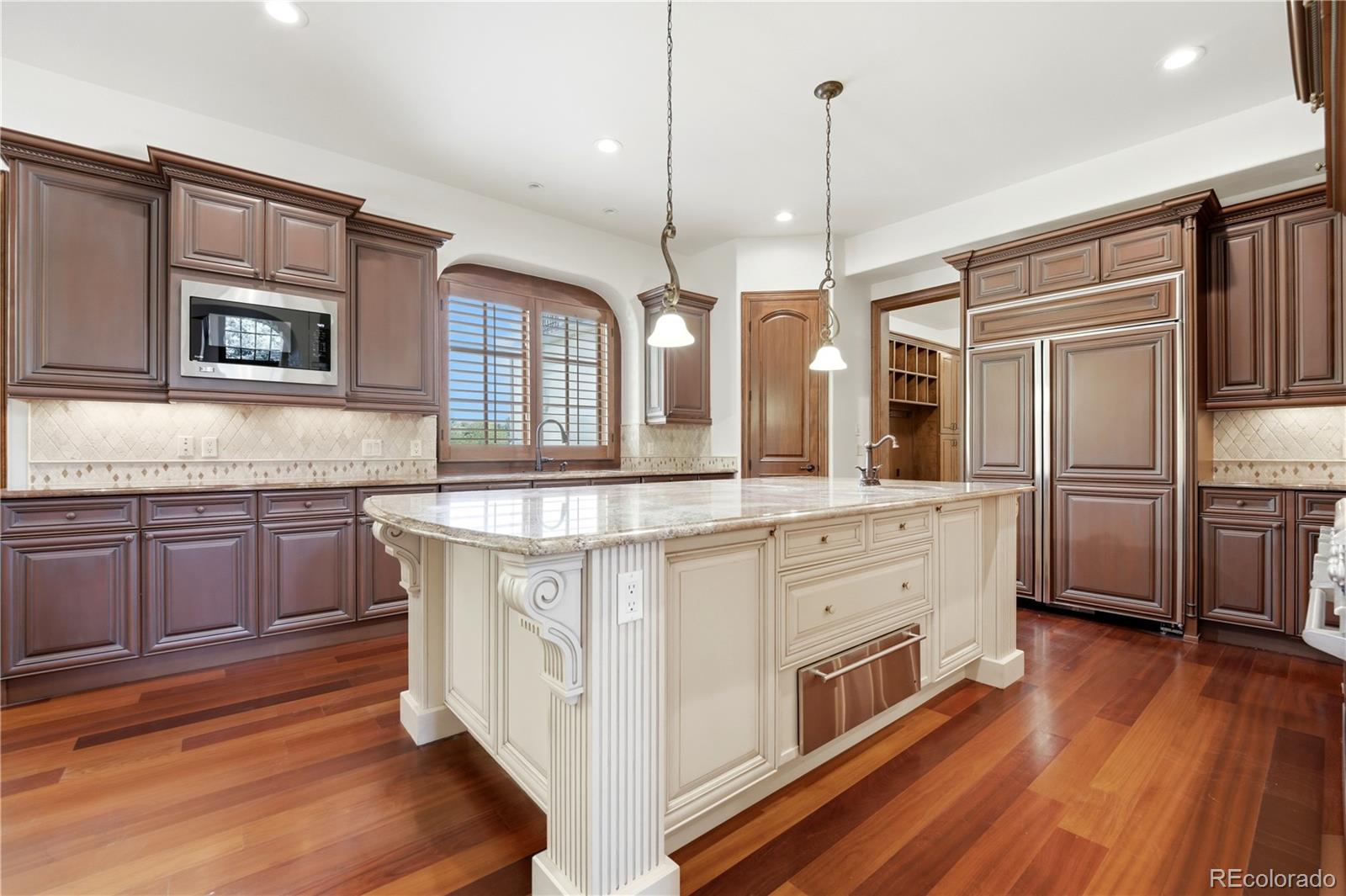 MLS Image #12 for 7680 e 6th avenue,denver, Colorado