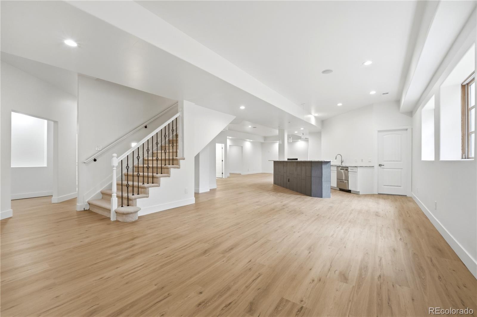 MLS Image #35 for 7680 e 6th avenue,denver, Colorado