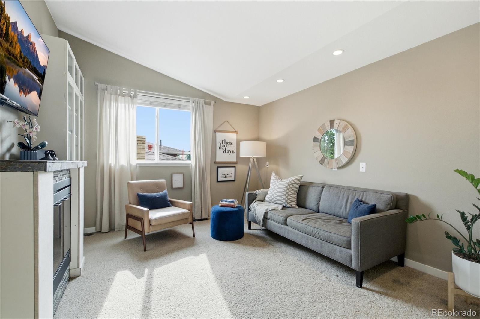 MLS Image #32 for 7861  robin lane,denver, Colorado