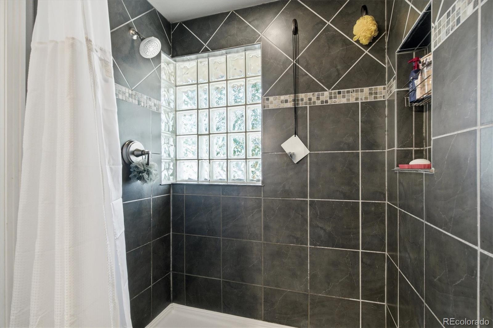 MLS Image #35 for 7861  robin lane,denver, Colorado