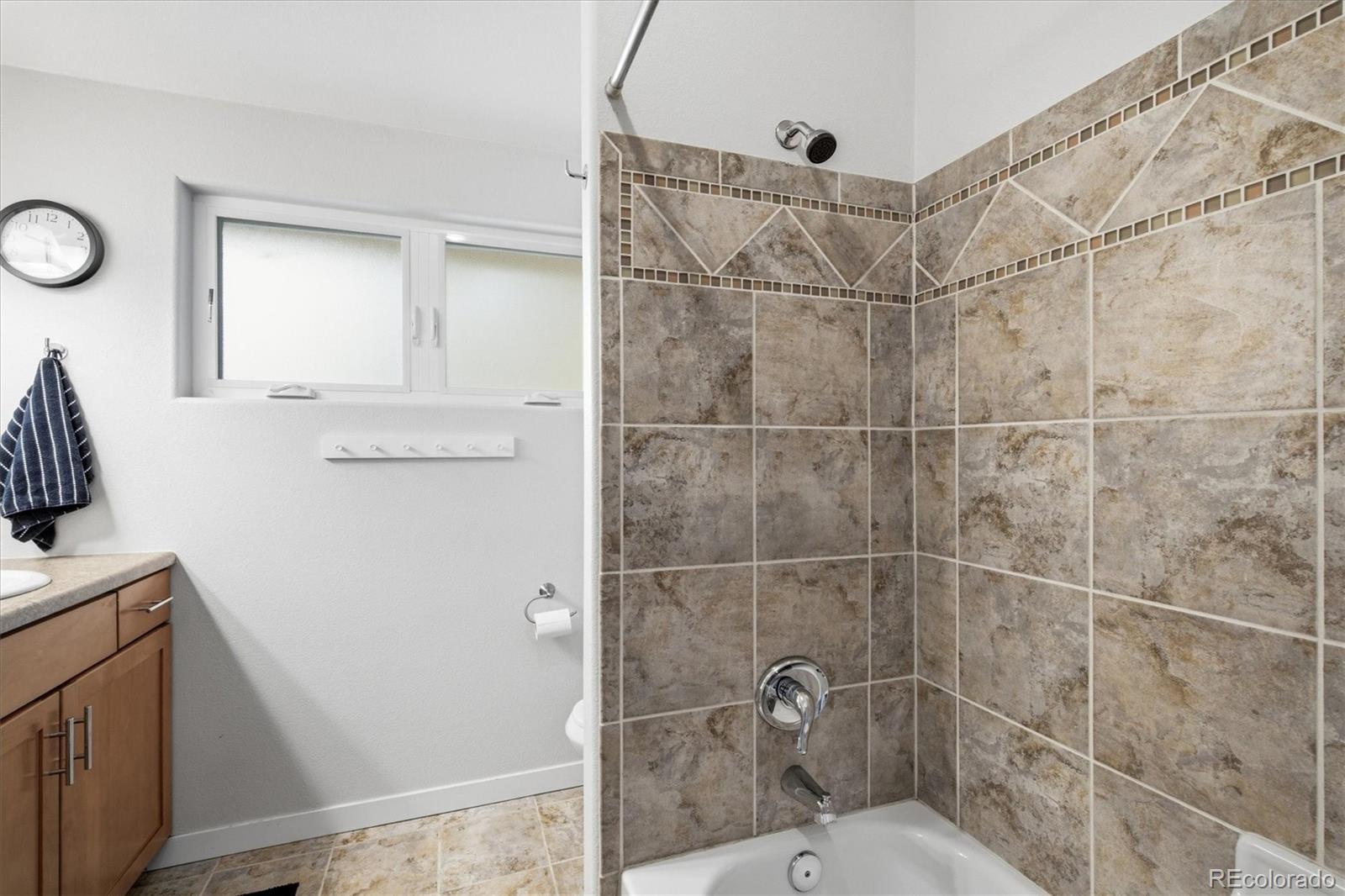 MLS Image #40 for 7861  robin lane,denver, Colorado