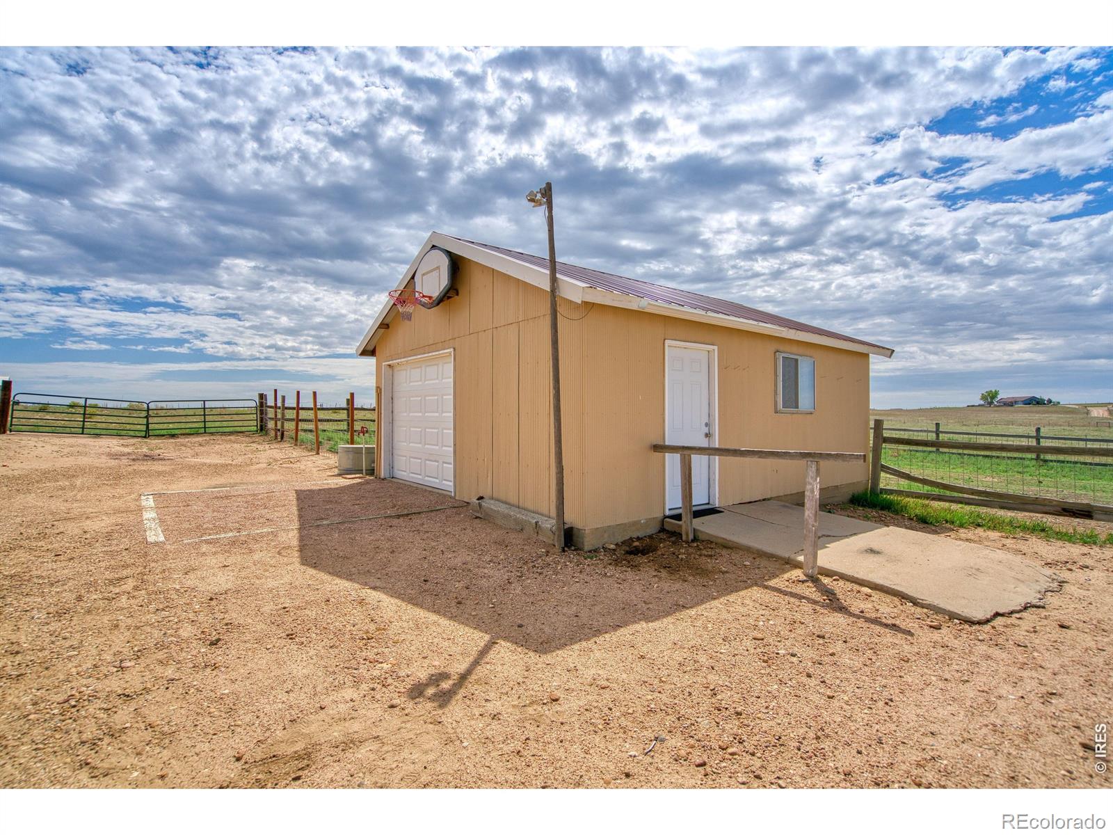 MLS Image #32 for 20118  jubilee way,la salle, Colorado