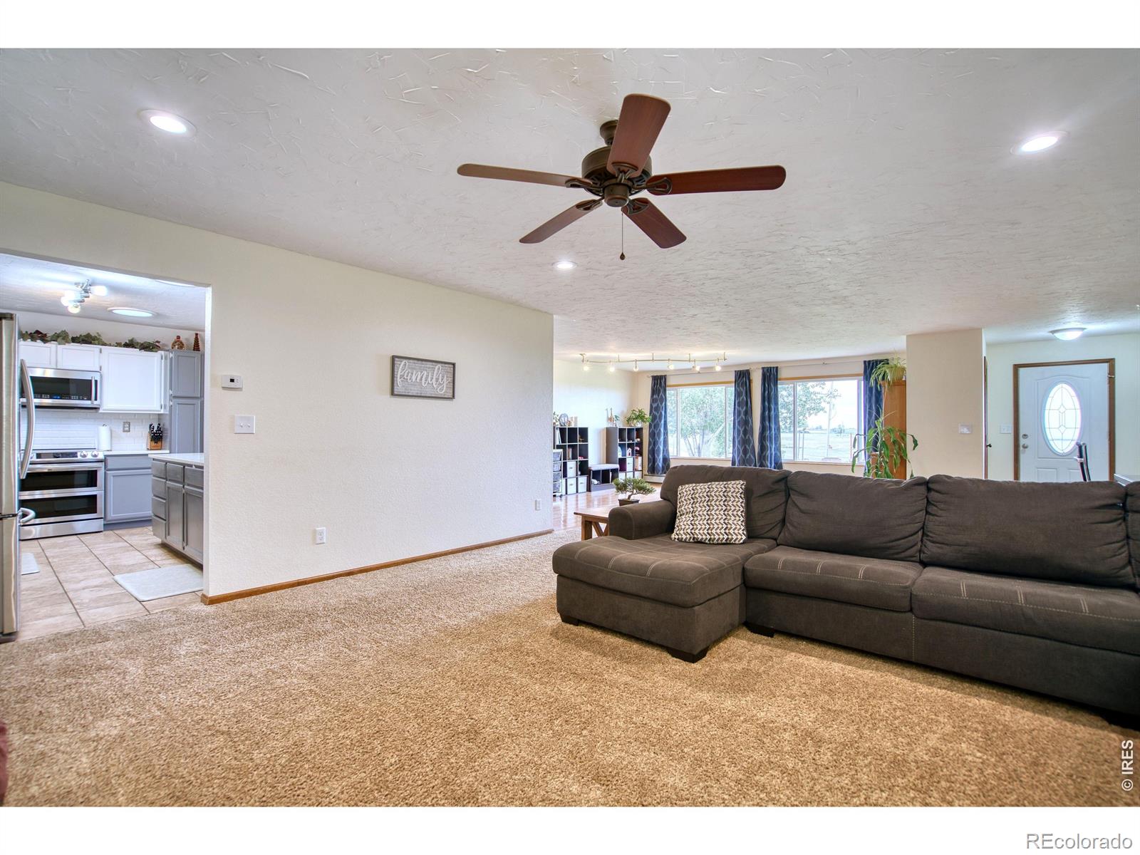 MLS Image #7 for 20118  jubilee way,la salle, Colorado
