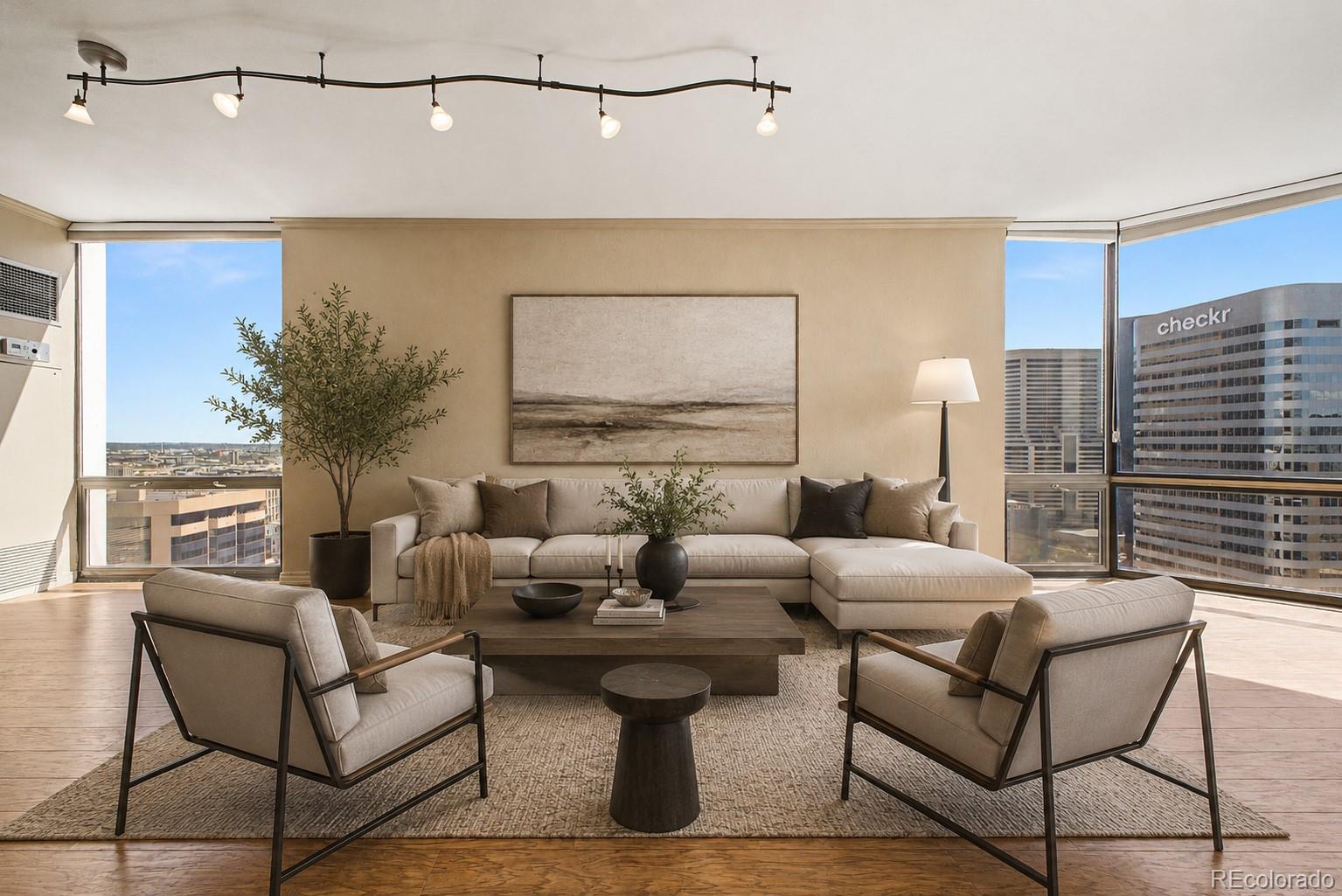 MLS Image #1 for 1625  larimer street 2805,denver, Colorado