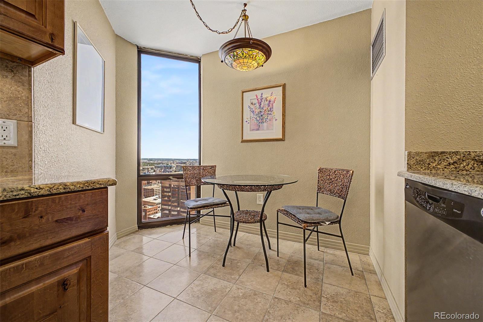 MLS Image #16 for 1625  larimer street 2805,denver, Colorado