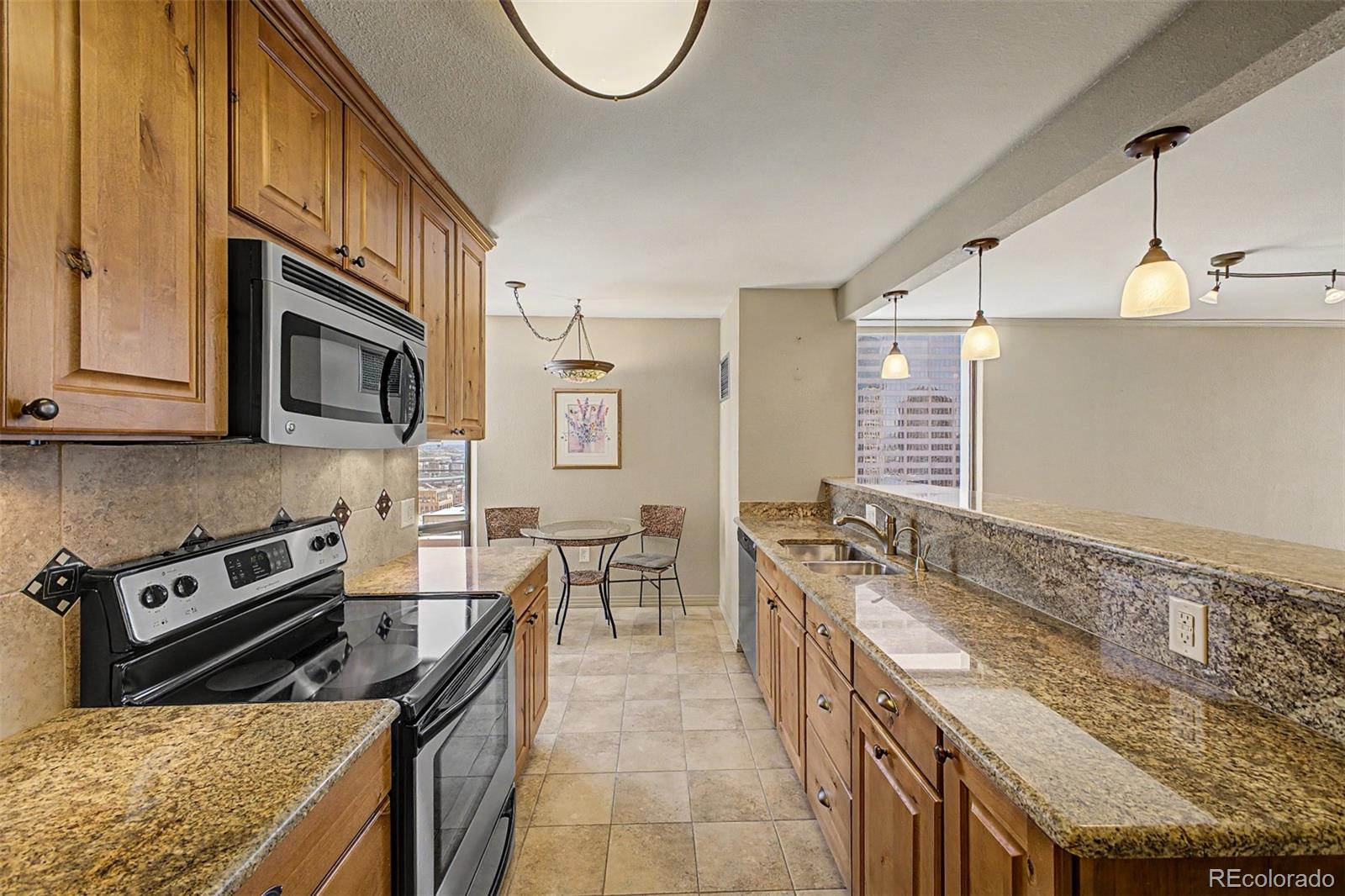 MLS Image #17 for 1625  larimer street 2805,denver, Colorado