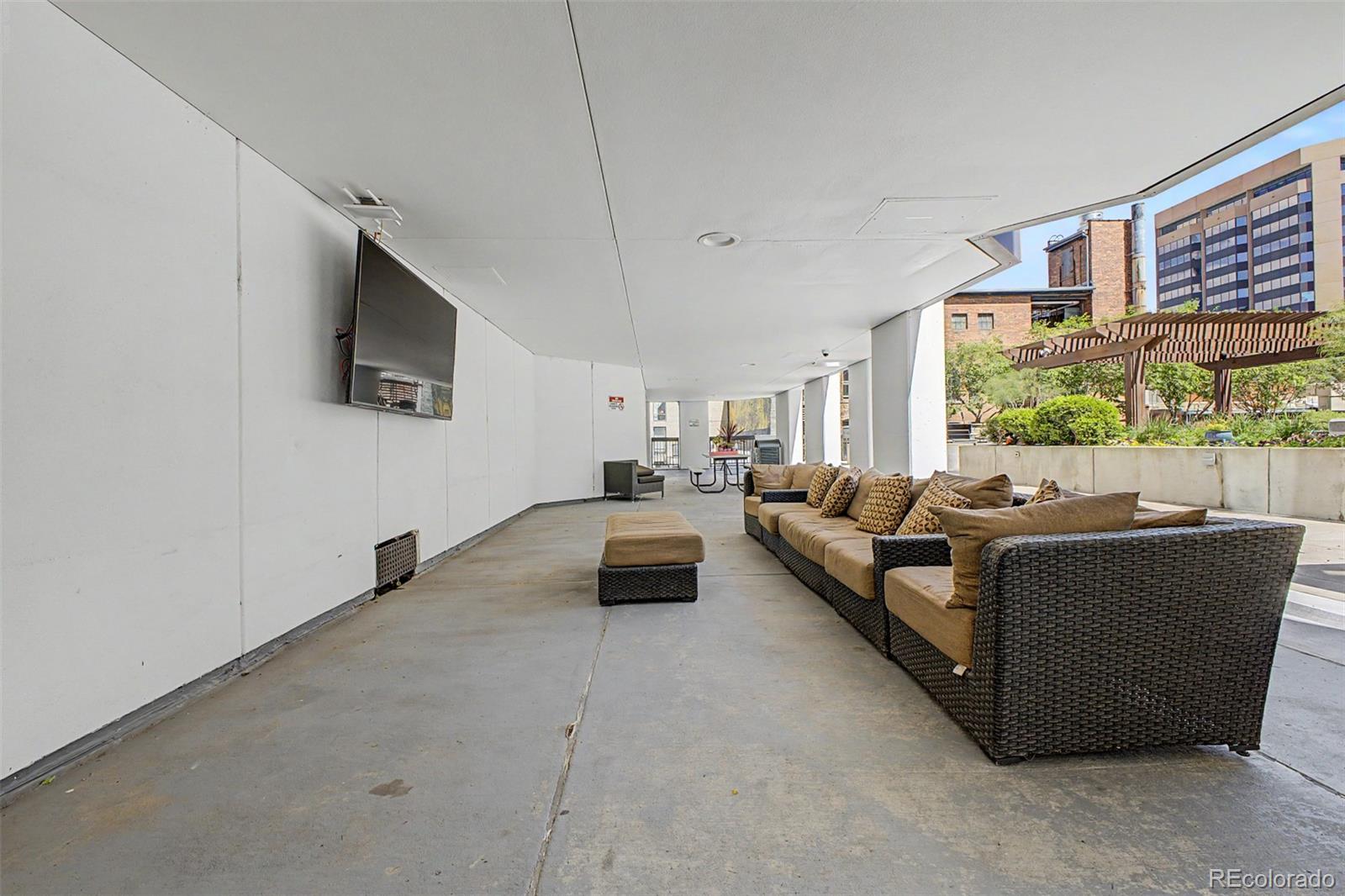 MLS Image #36 for 1625  larimer street 2805,denver, Colorado