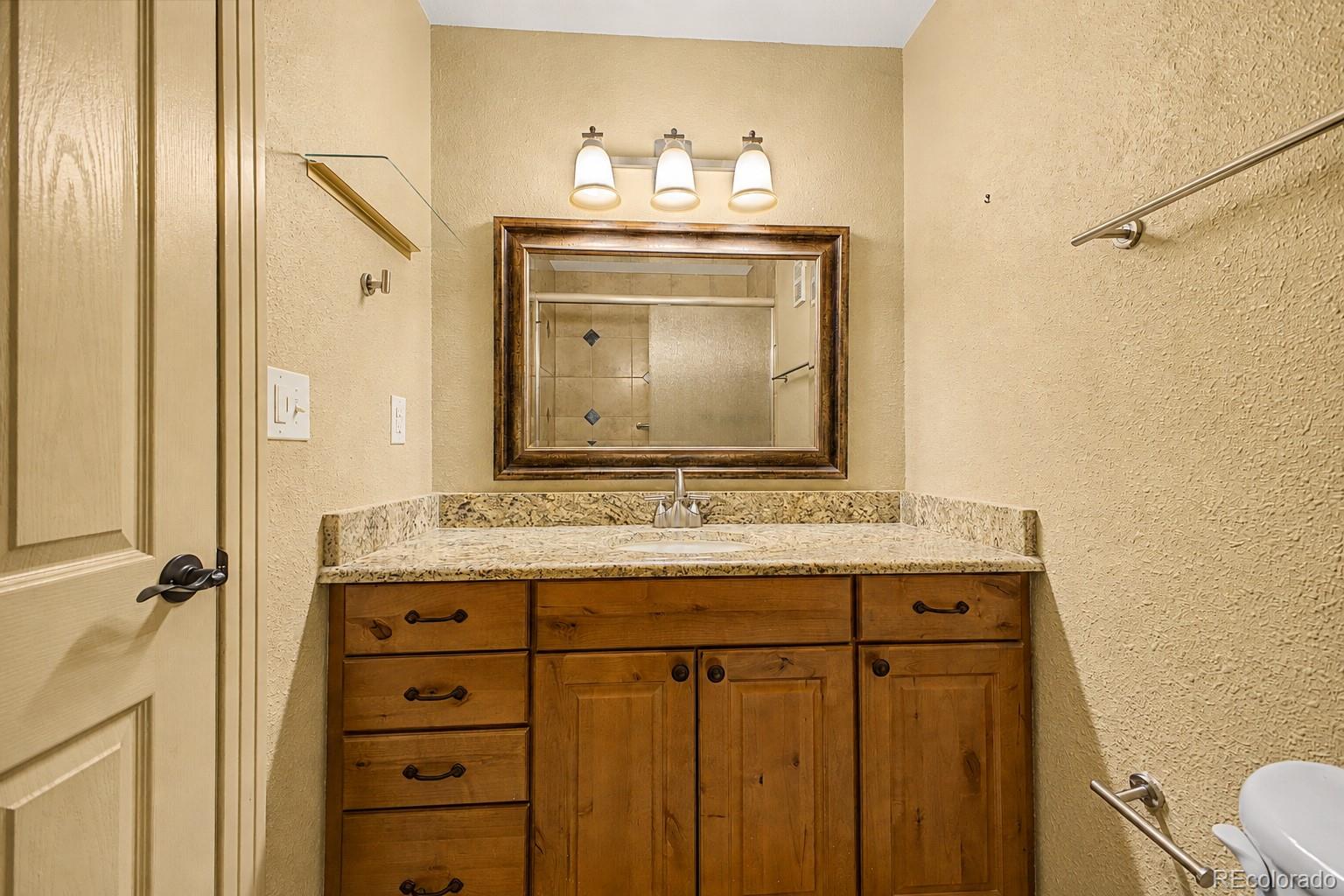 MLS Image #9 for 1625  larimer street 2805,denver, Colorado
