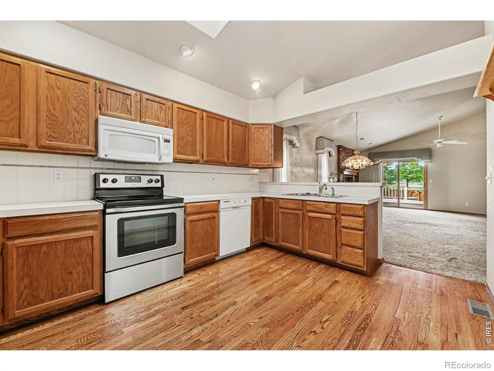 MLS Image #6 for 2912  troxell avenue,longmont, Colorado