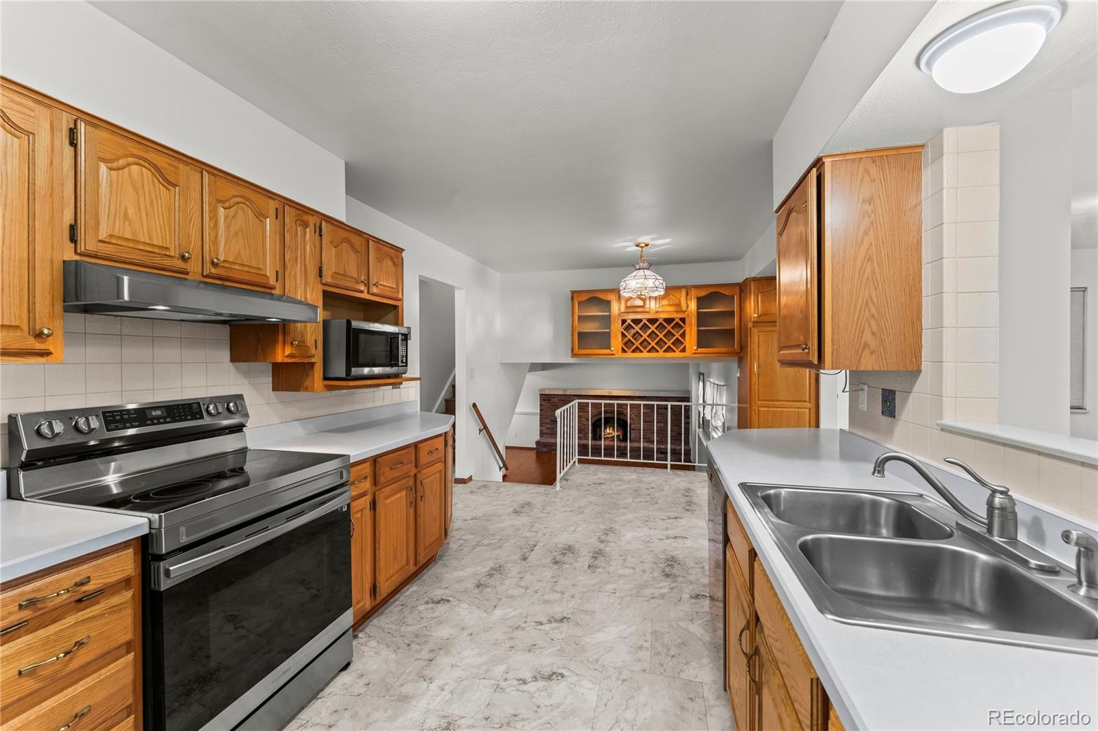 MLS Image #10 for 4025 n carefree circle,colorado springs, Colorado
