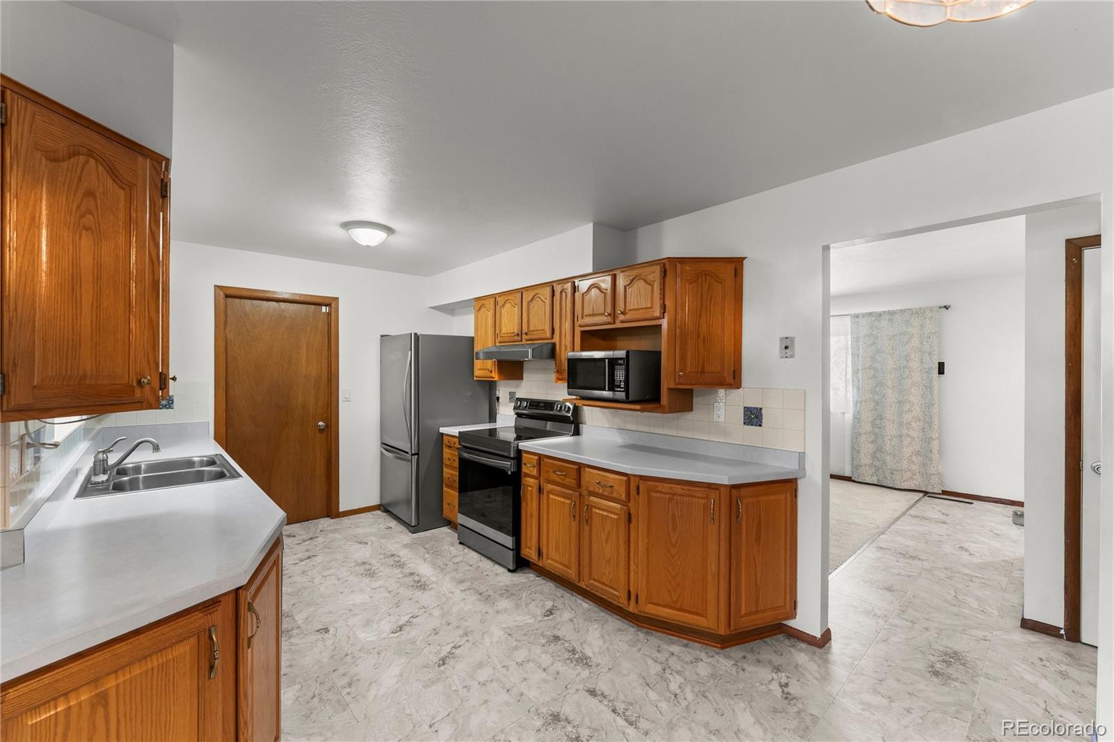 MLS Image #7 for 4025 n carefree circle,colorado springs, Colorado