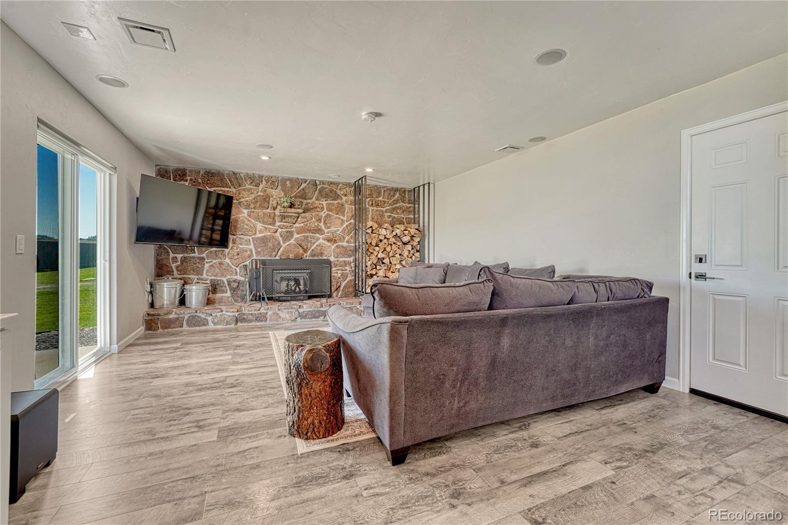 MLS Image #10 for 12658  mesa view road,larkspur, Colorado