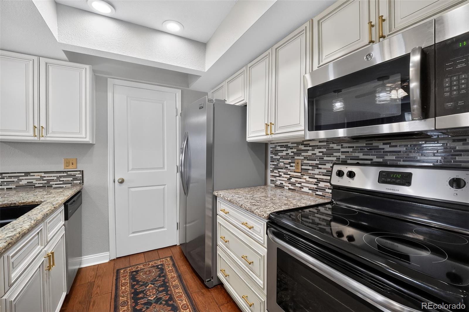 MLS Image #5 for 4294 s salida way,aurora, Colorado