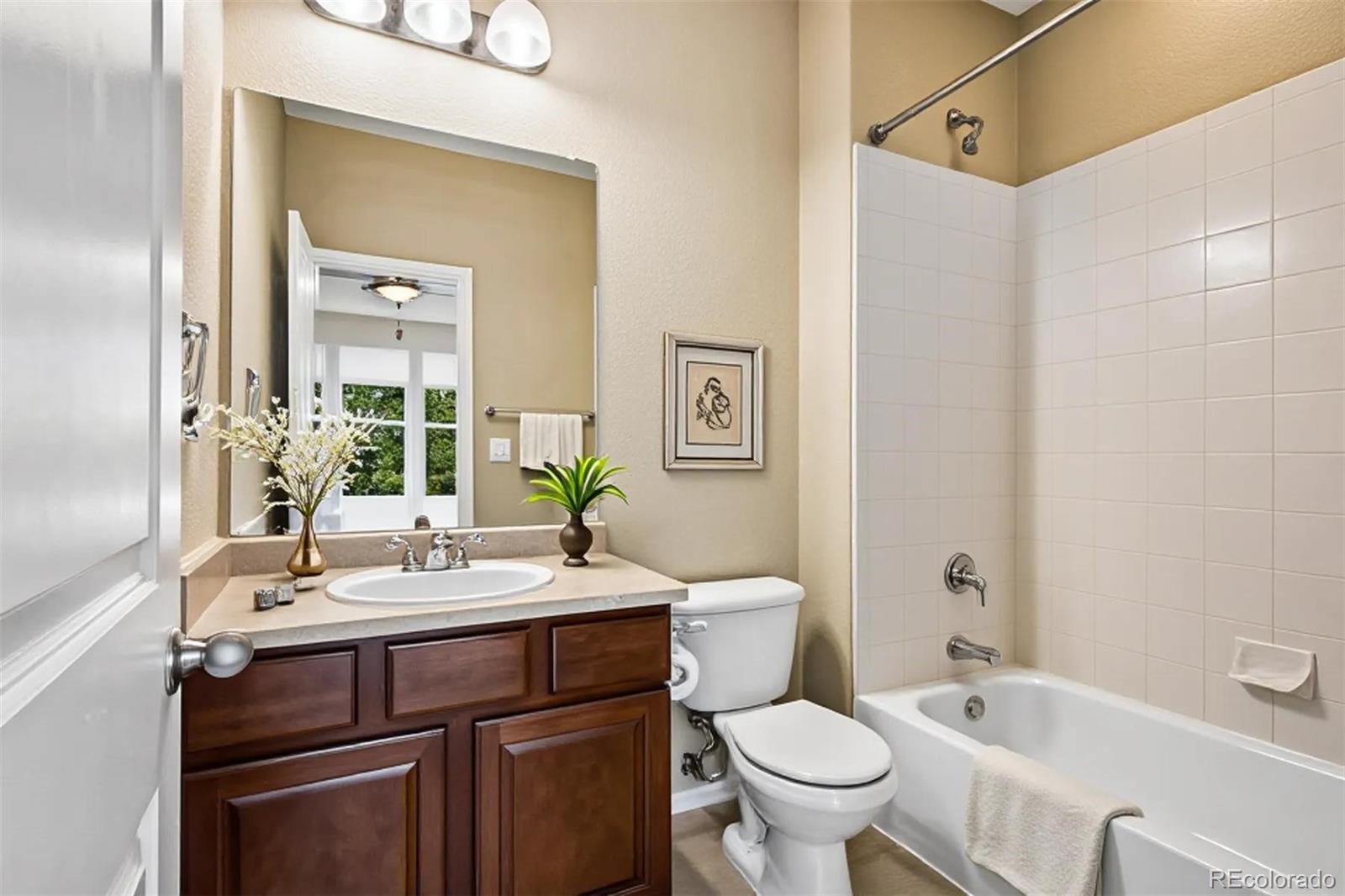 MLS Image #21 for 8966 e nichols place,centennial, Colorado