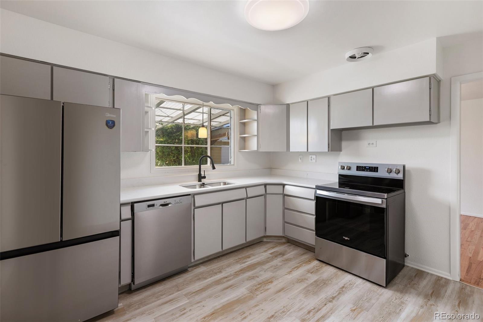 MLS Image #5 for 503  sevilla drive,colorado springs, Colorado