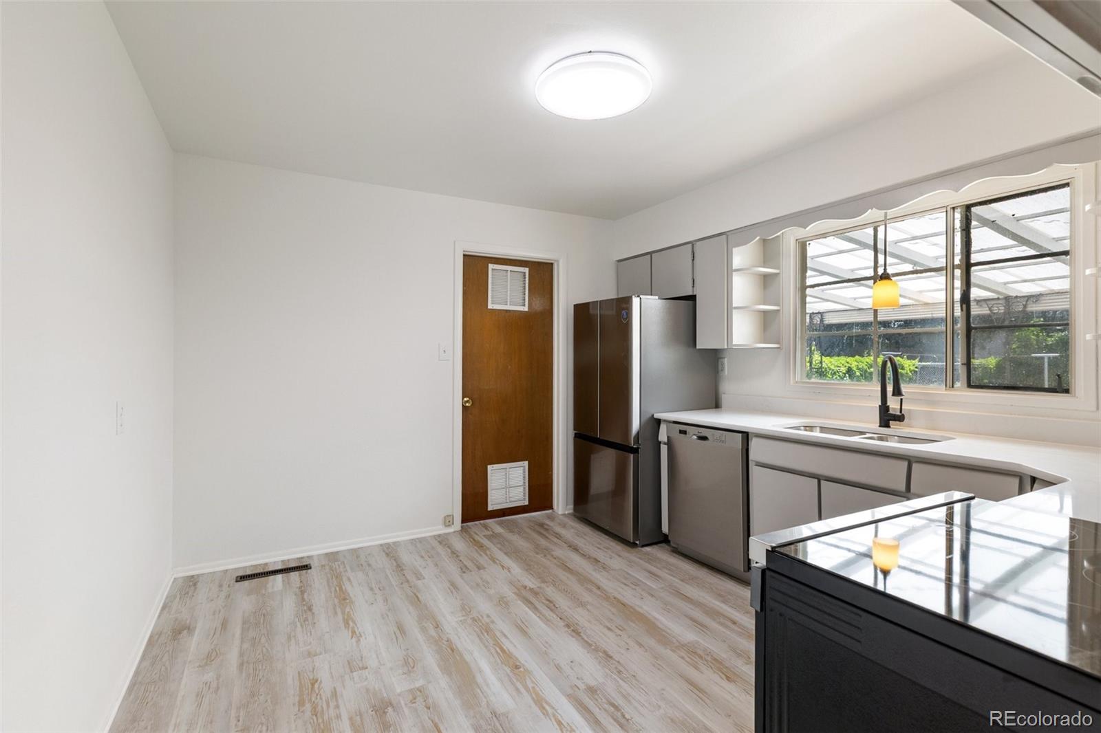 MLS Image #8 for 503  sevilla drive,colorado springs, Colorado