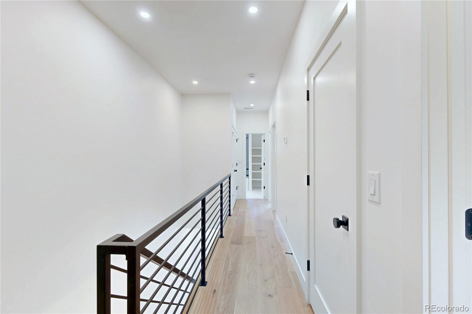 MLS Image #16 for 2403 s franklin ,denver, Colorado