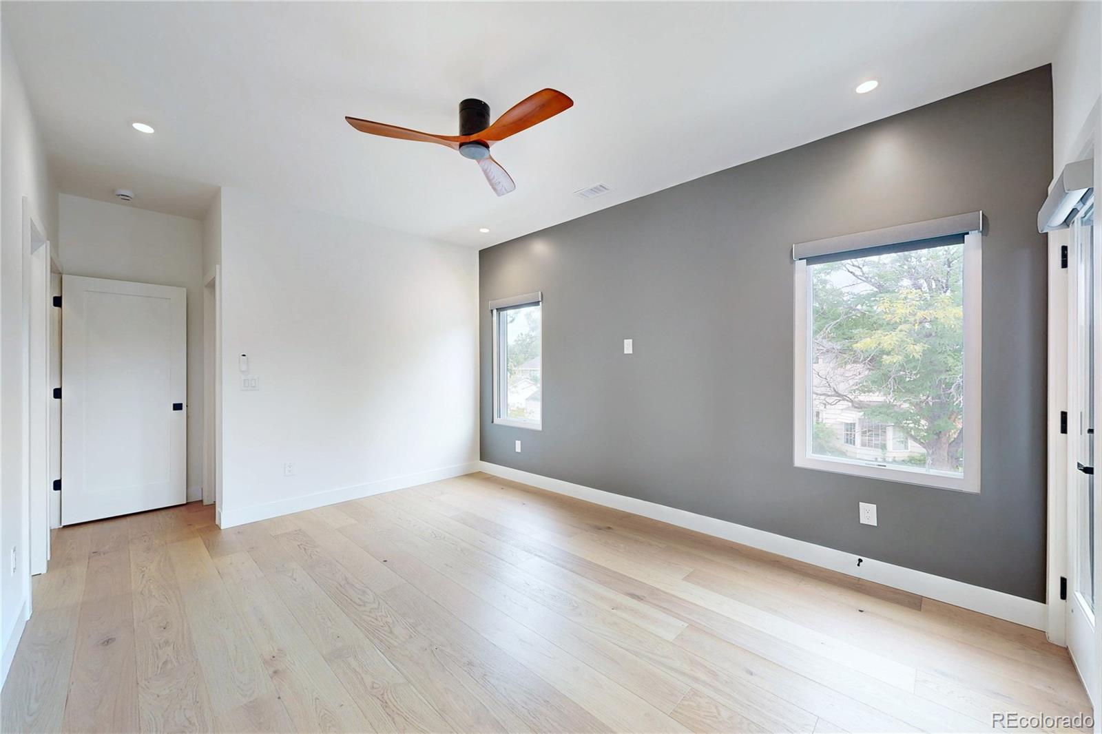 MLS Image #17 for 2403 s franklin ,denver, Colorado
