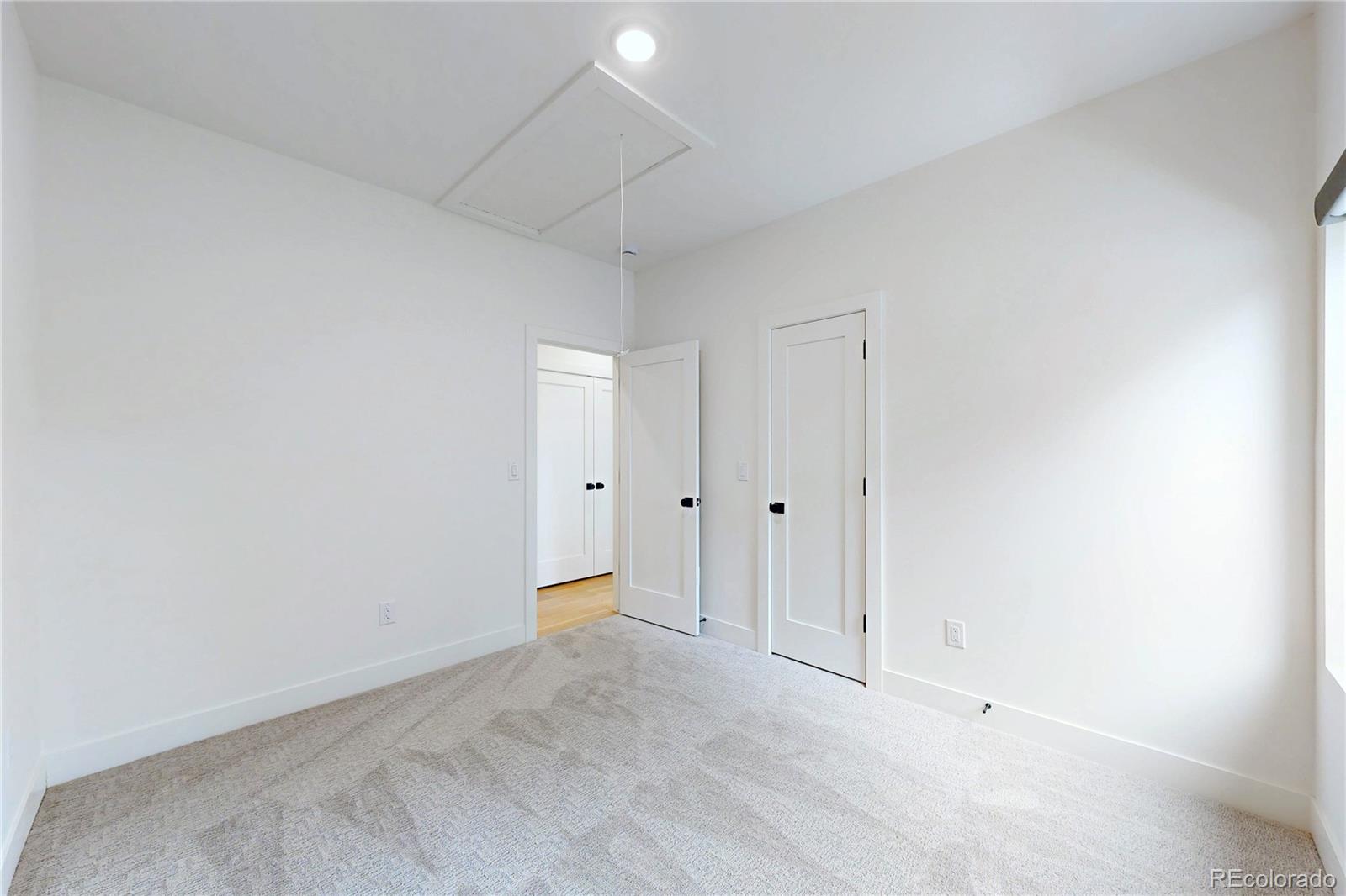 MLS Image #22 for 2403 s franklin ,denver, Colorado
