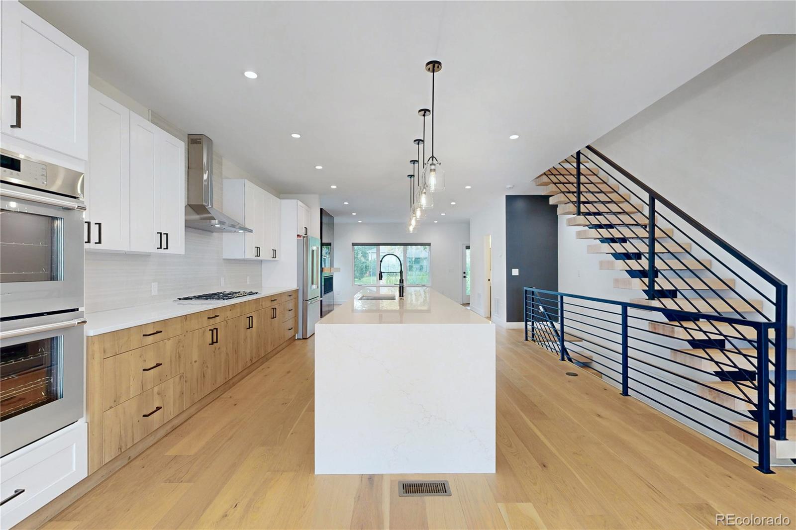 MLS Image #5 for 2403 s franklin ,denver, Colorado