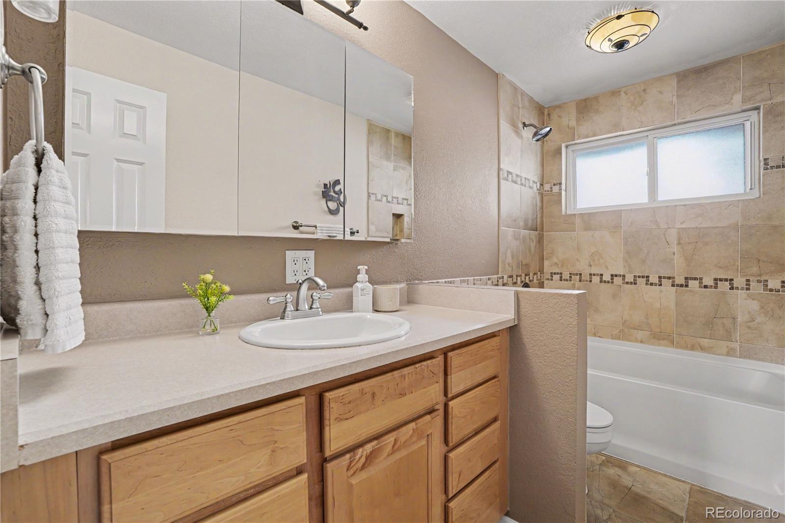 MLS Image #11 for 7095 s cherry drive,littleton, Colorado