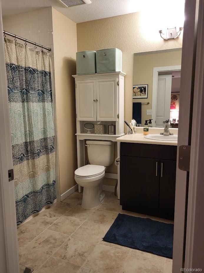 MLS Image #10 for 7805 e 21st avenue,denver, Colorado