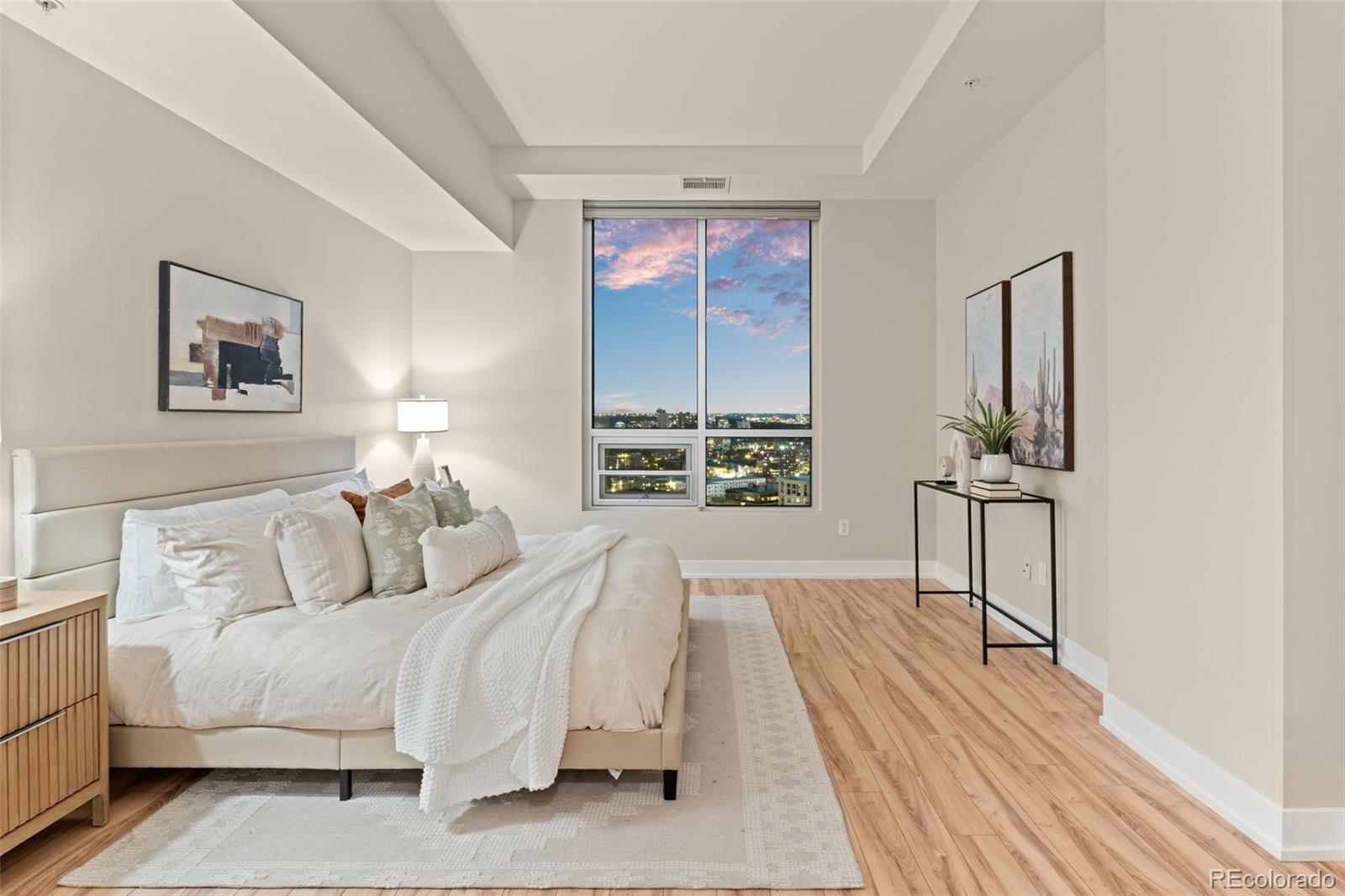 MLS Image #21 for 2001  lincoln street,denver, Colorado
