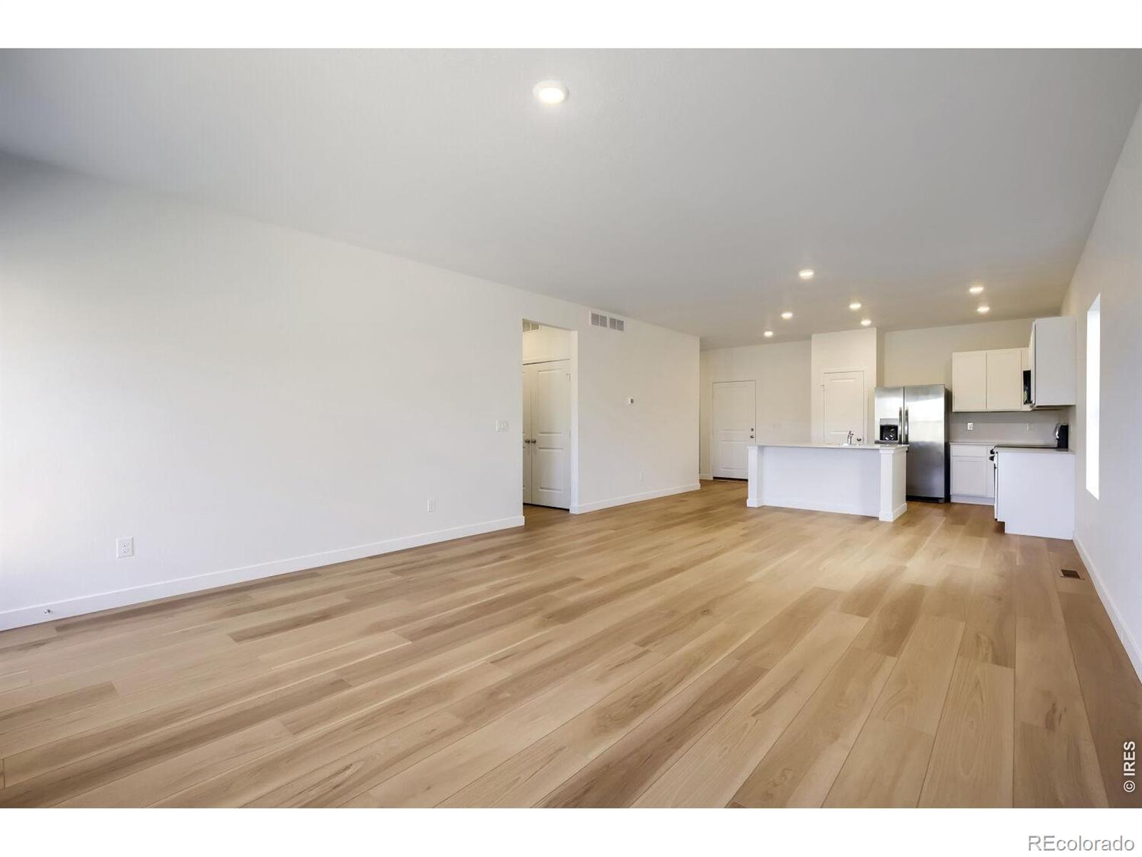 MLS Image #8 for 820  rattle road,windsor, Colorado