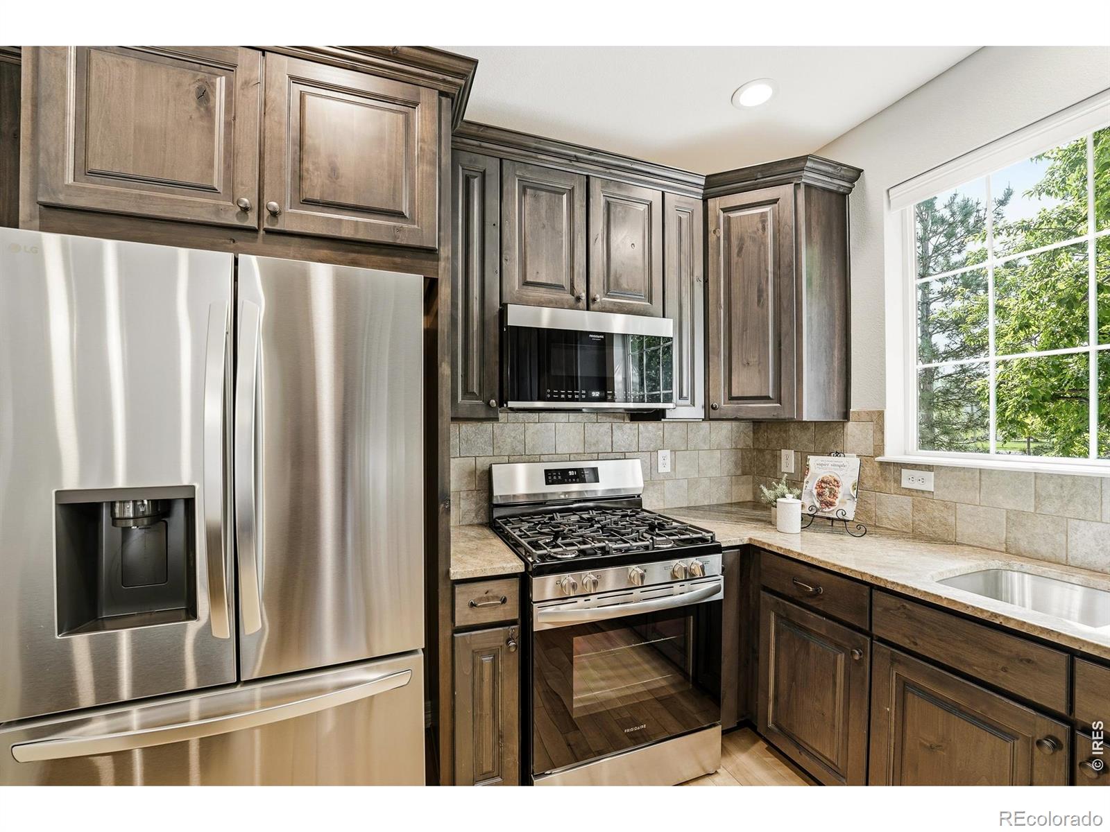MLS Image #15 for 4706  raven run,broomfield, Colorado